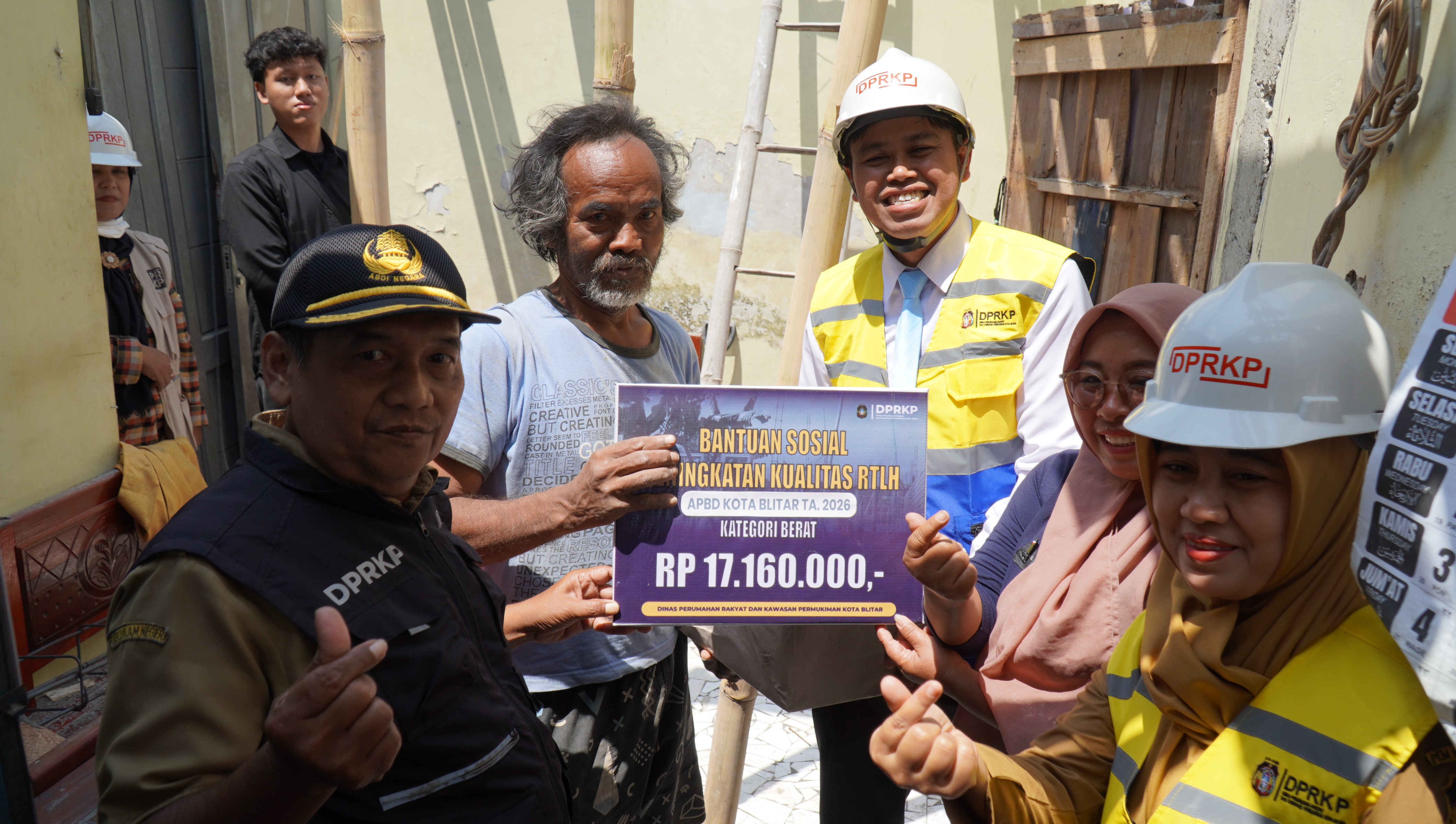 7 Sepetember - 2026 Monitoring Ke Penerima Bantuan RTLH di Jl.Kopi dan amp; Jl.Sonokeling Kelurahan Rembang