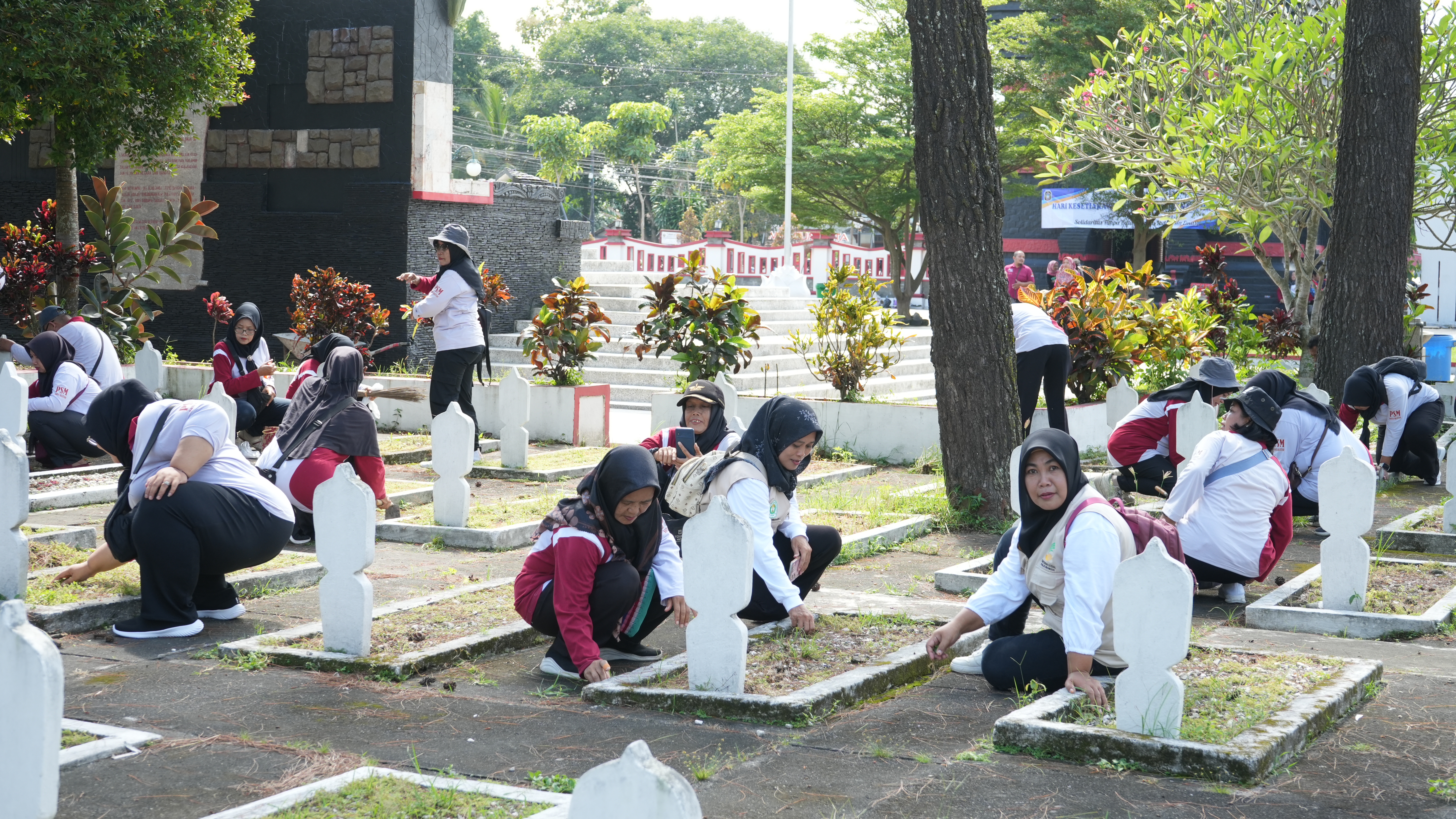 22 Desember 2025- Kerja Bakti Sosial dan Tabur Bunga