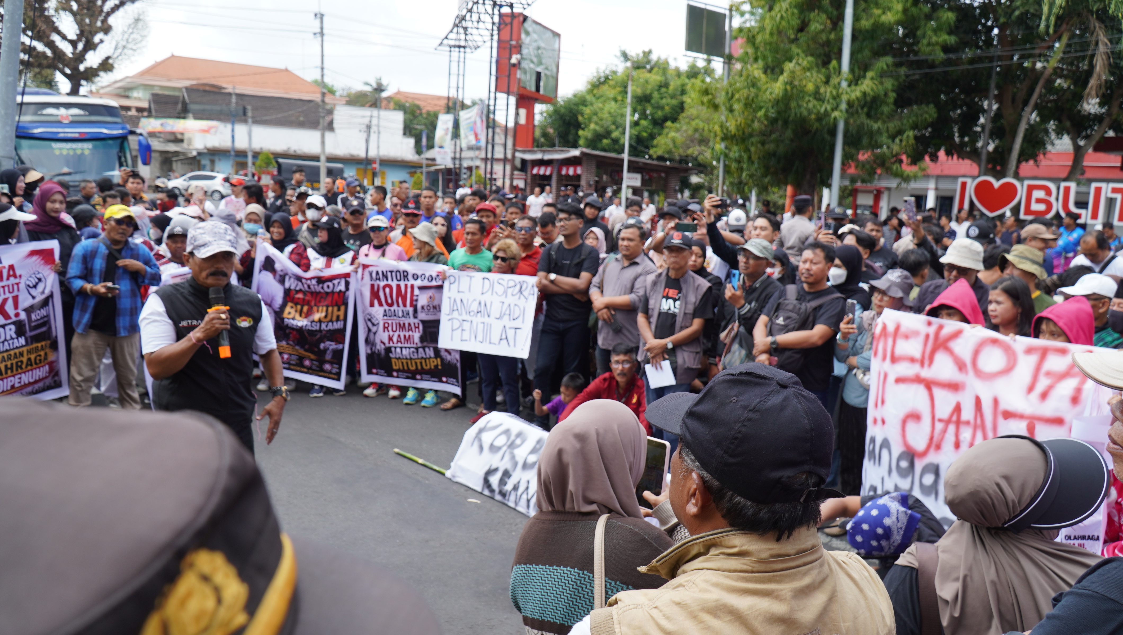 7 September - 2026 Demo Cabor KONI Kota Blitar