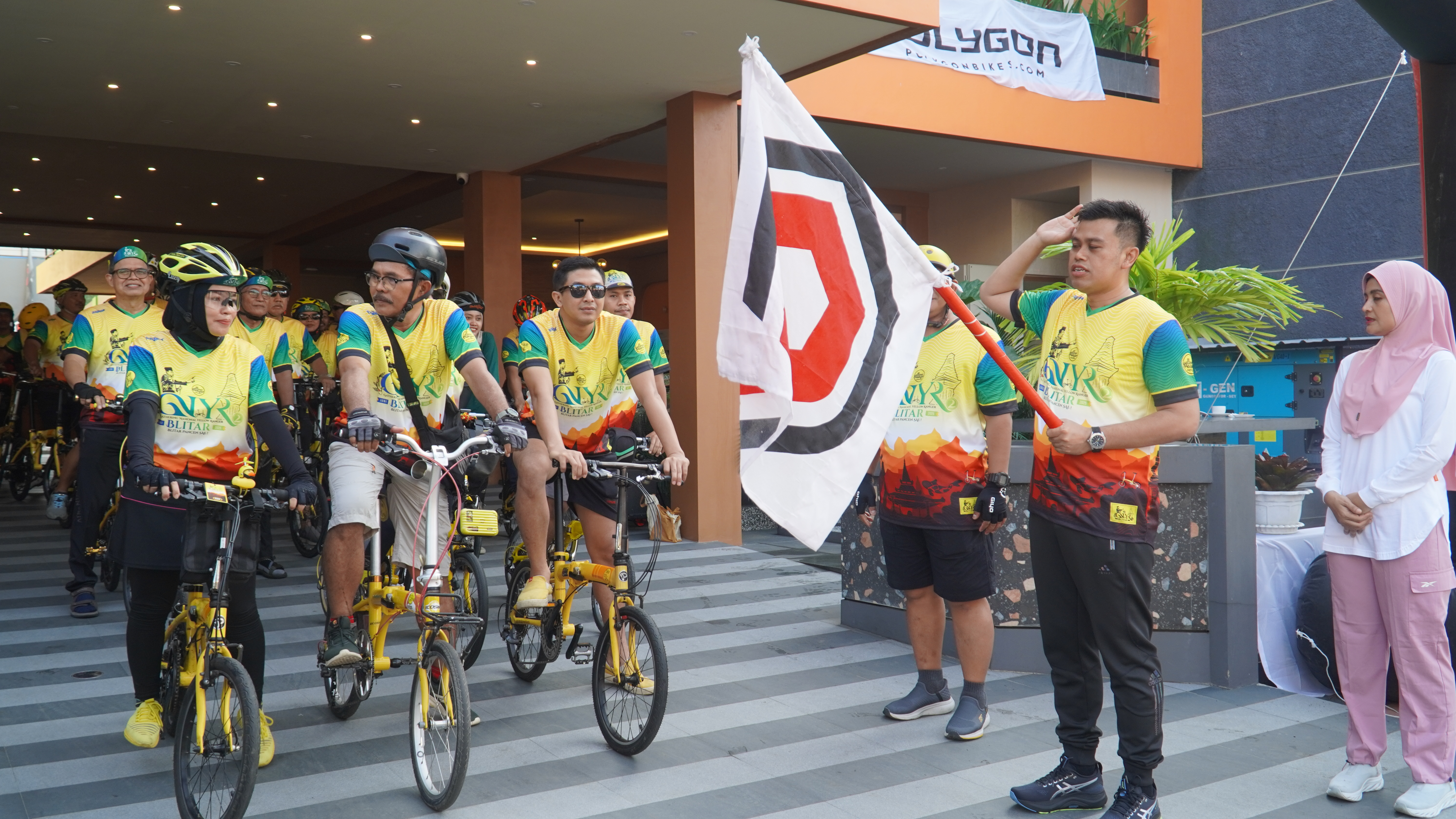 15 Juni 2025 - Gowes bareng Anggota YELLOW RANGER INDONESIA  (Start Hotel Home Jalan Merdeka)