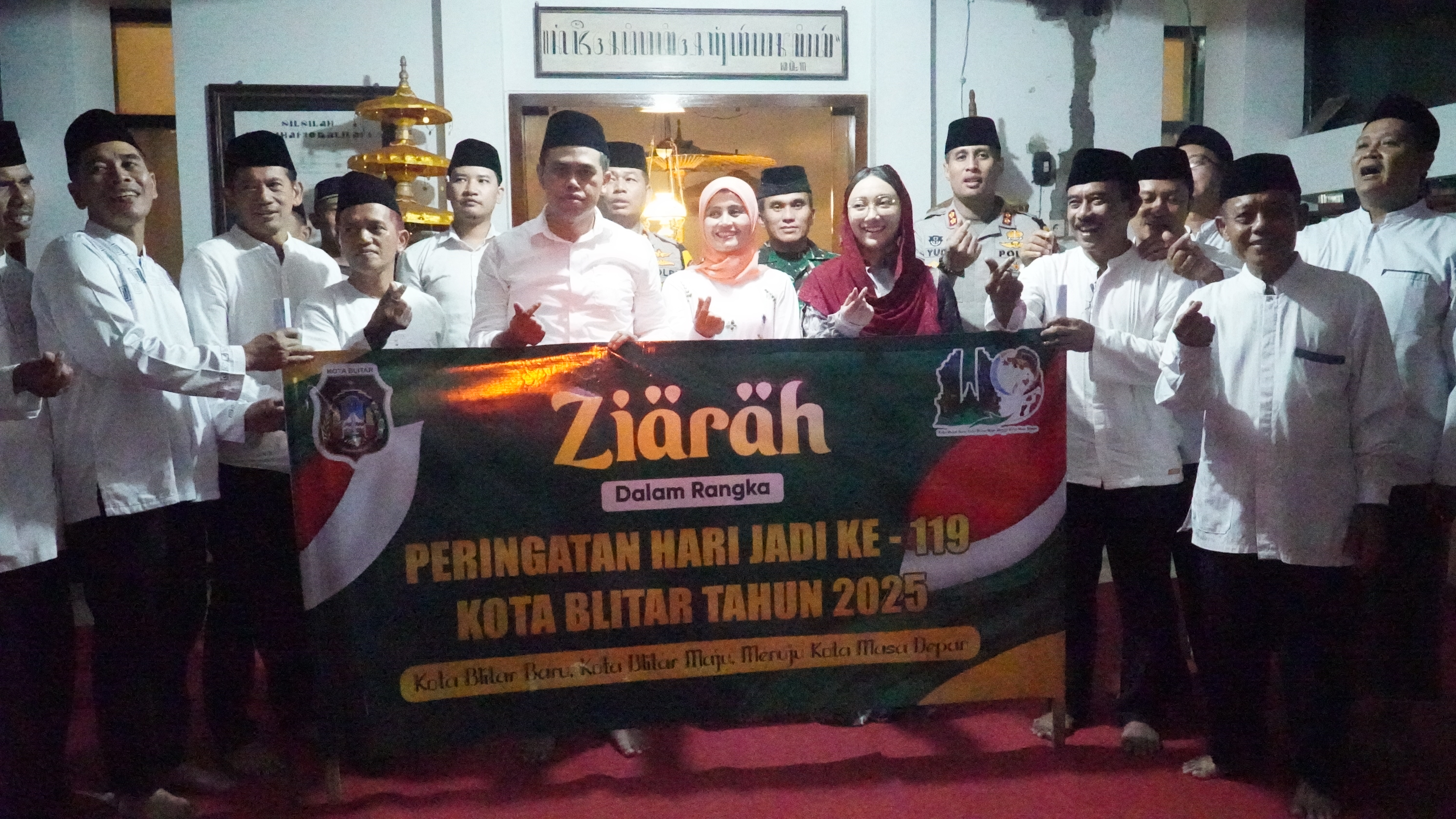26 Maret 2025 - Ziarah Peringatan HARI JADI K-119 Kota Blitar (MBK, Mbah BENDO, Makam Pangeranan, Makam Gantung, Aryo Blitar)