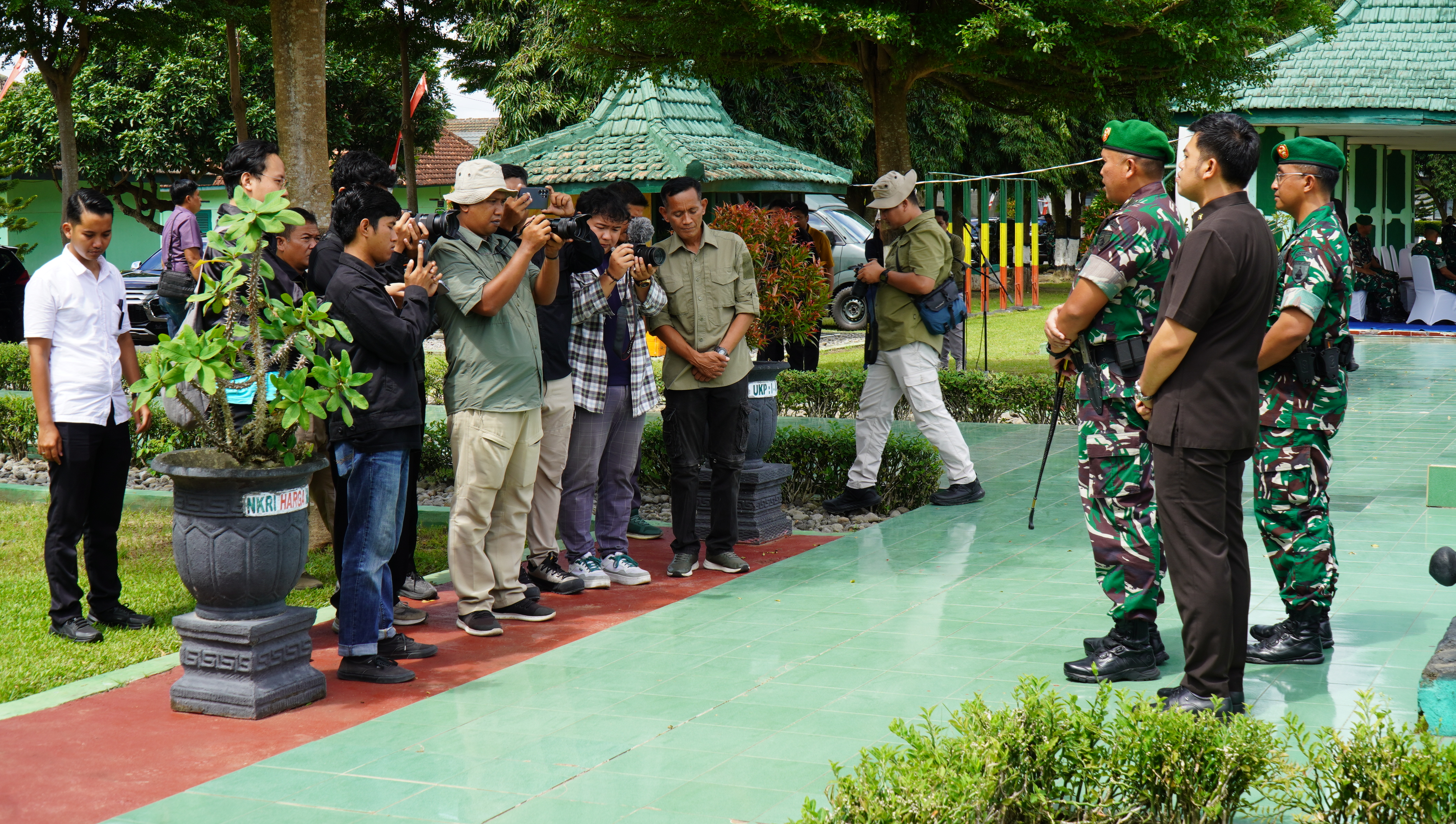 6 Desember 2025 - PERSAMI Korps Kadet Republik Indonesia (KKRI) KODIM 0808 Blitar di Lapangan Markas 511