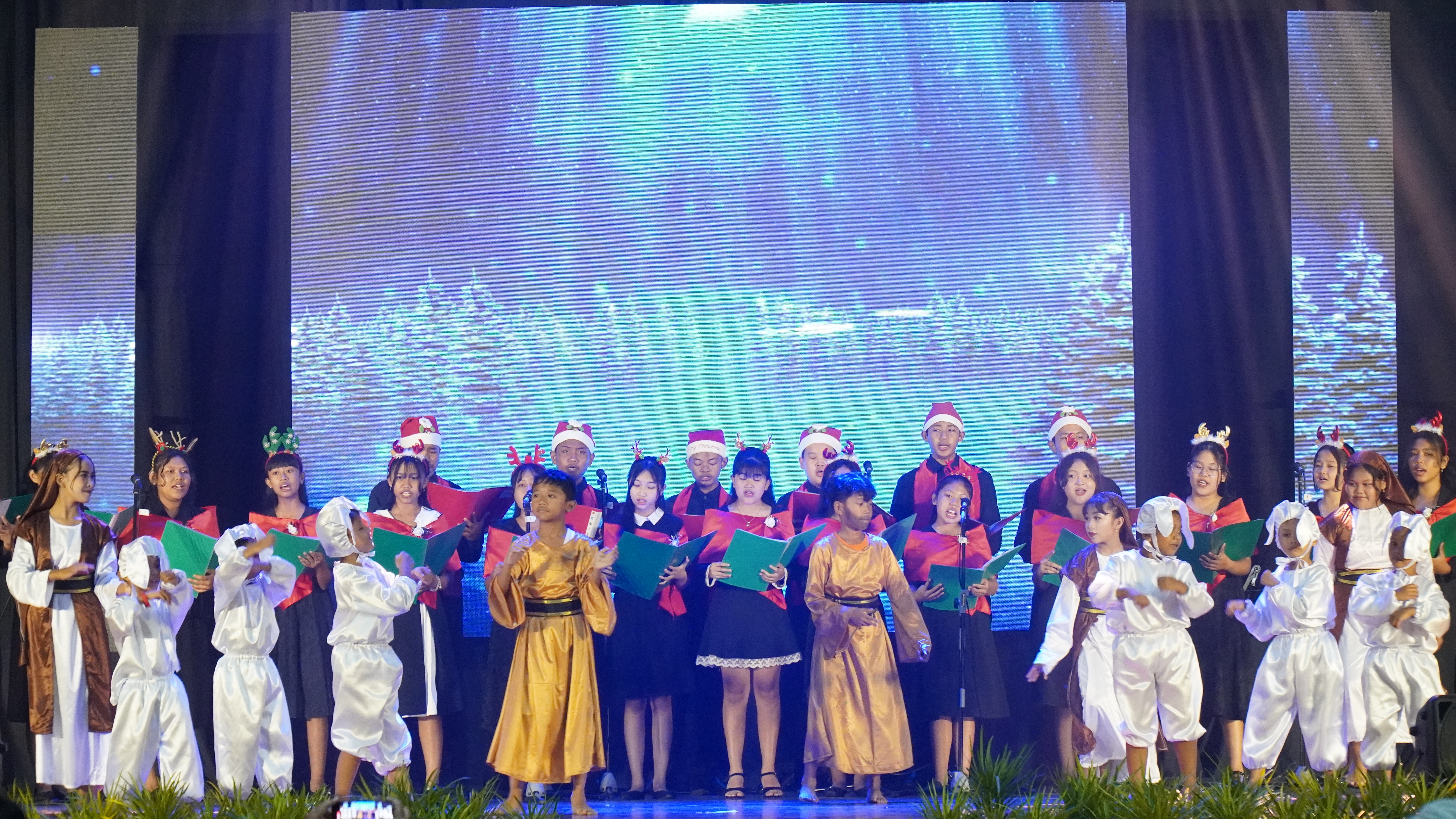 Perayaan NATAL ASN,TNI,POLRI,Tenaga Pendidik,PTT &amp; Umat Kristiani se-Kota Blitar