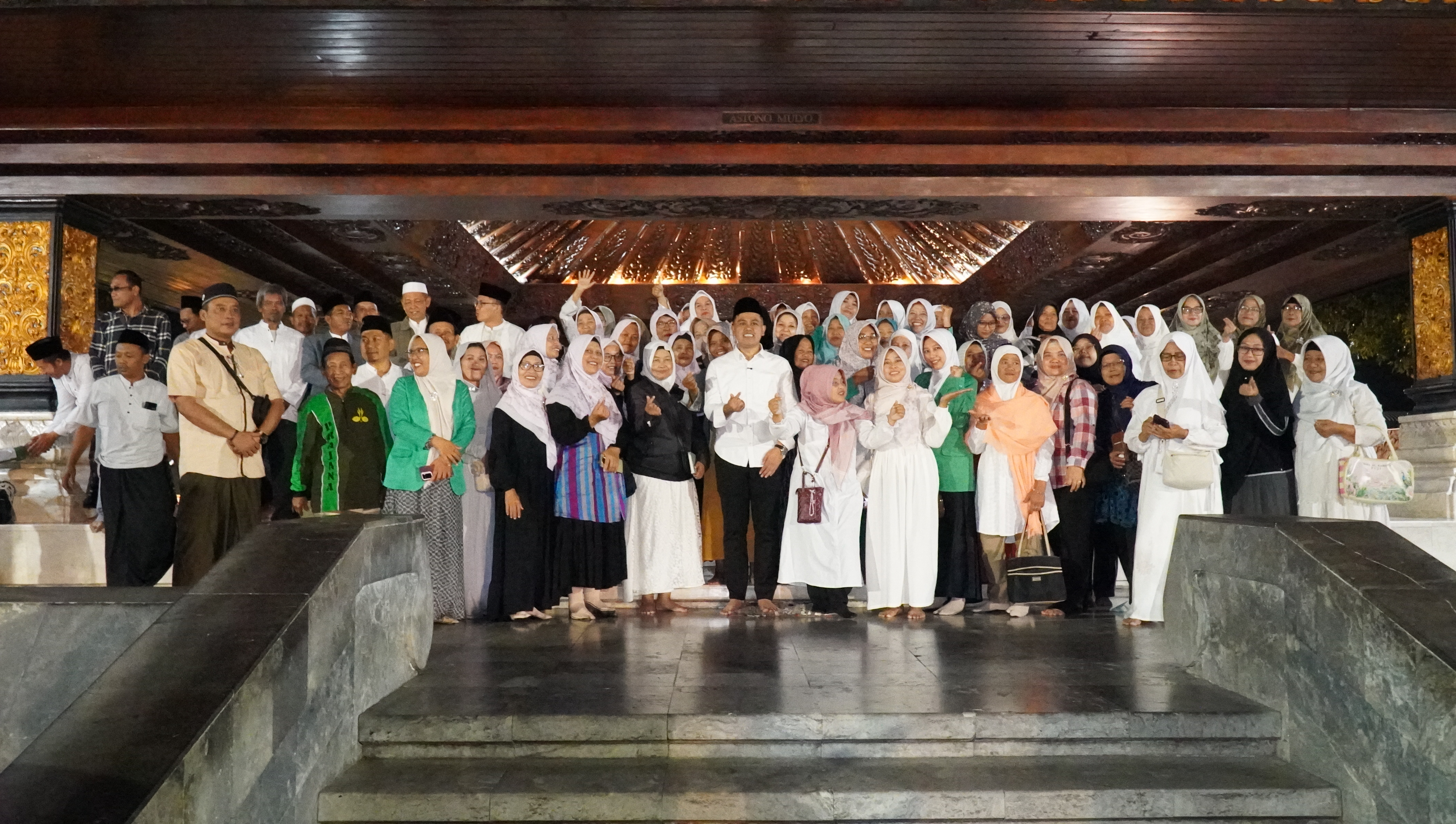 10 kamis Rutinan Ziarah MBK-Rutinan Malam Jum'at