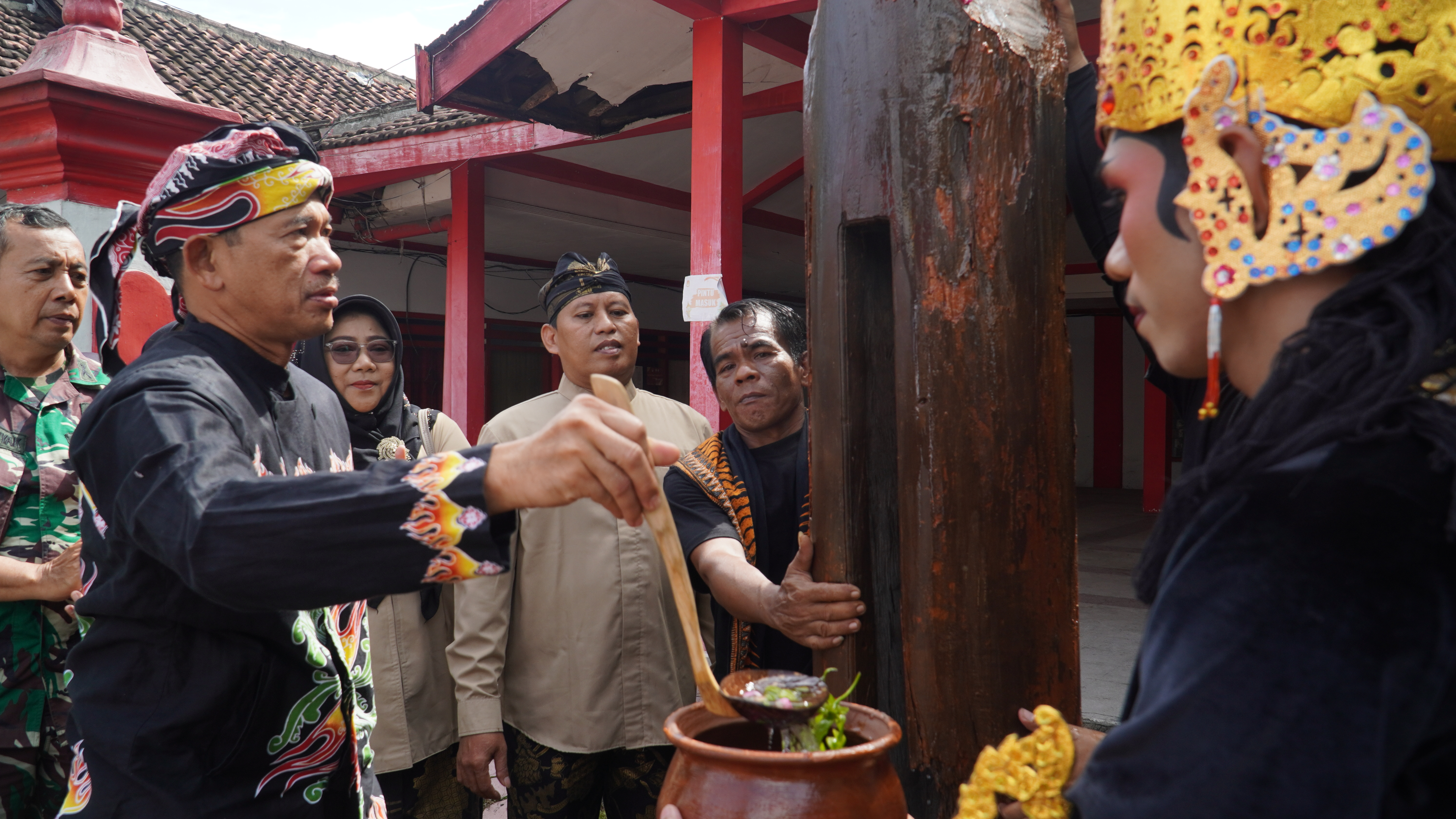 25 Januari 2025 - Boyong Praja KELURAHAN TLUMPU (dari jl.Cemara ke Jl.Klampis)