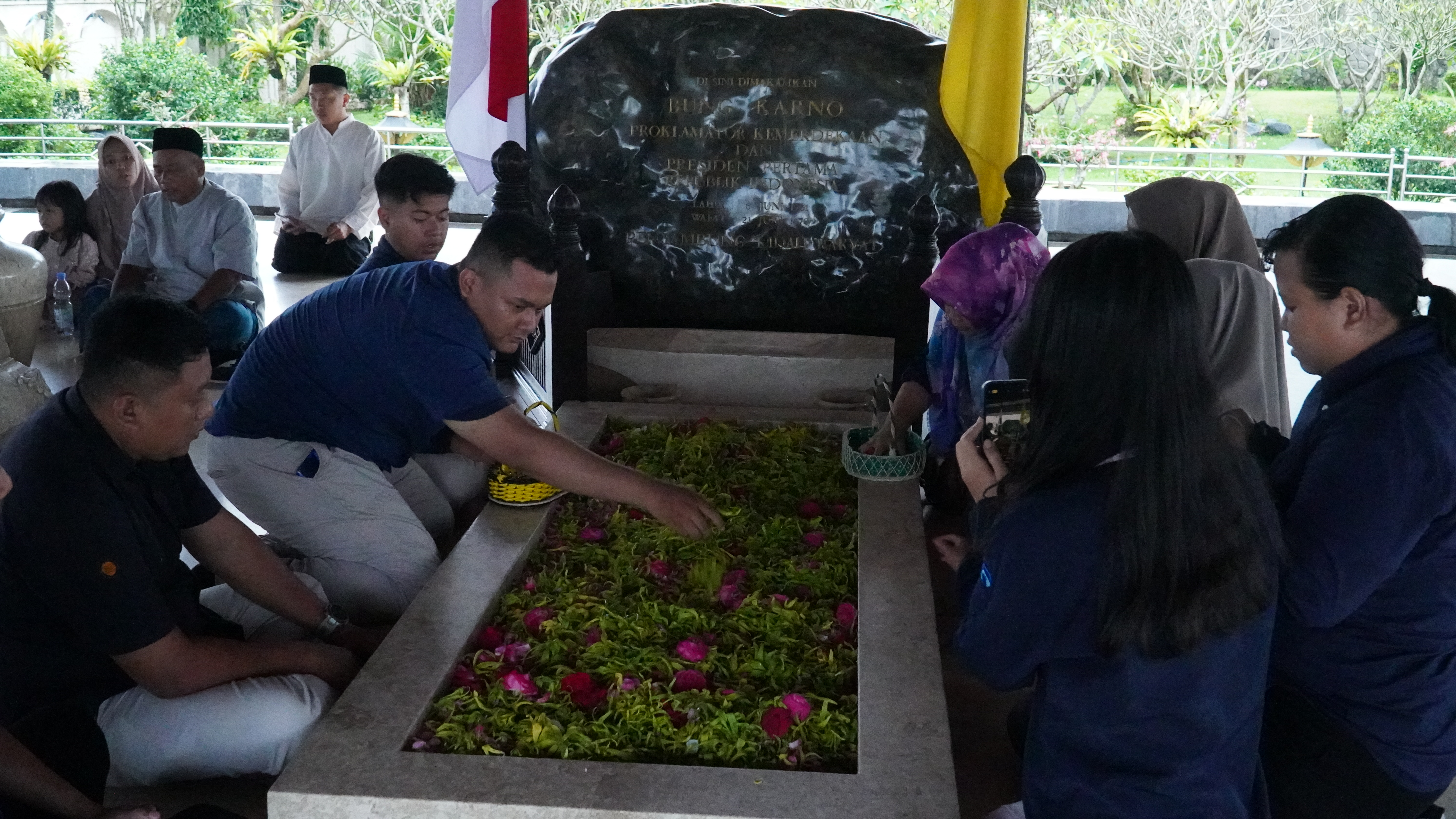 7 Mei 2025 - Kunjungan Ziarah Narasumber KOMDIGI BPSDM di MBK &amp; PERPUSNAS BK