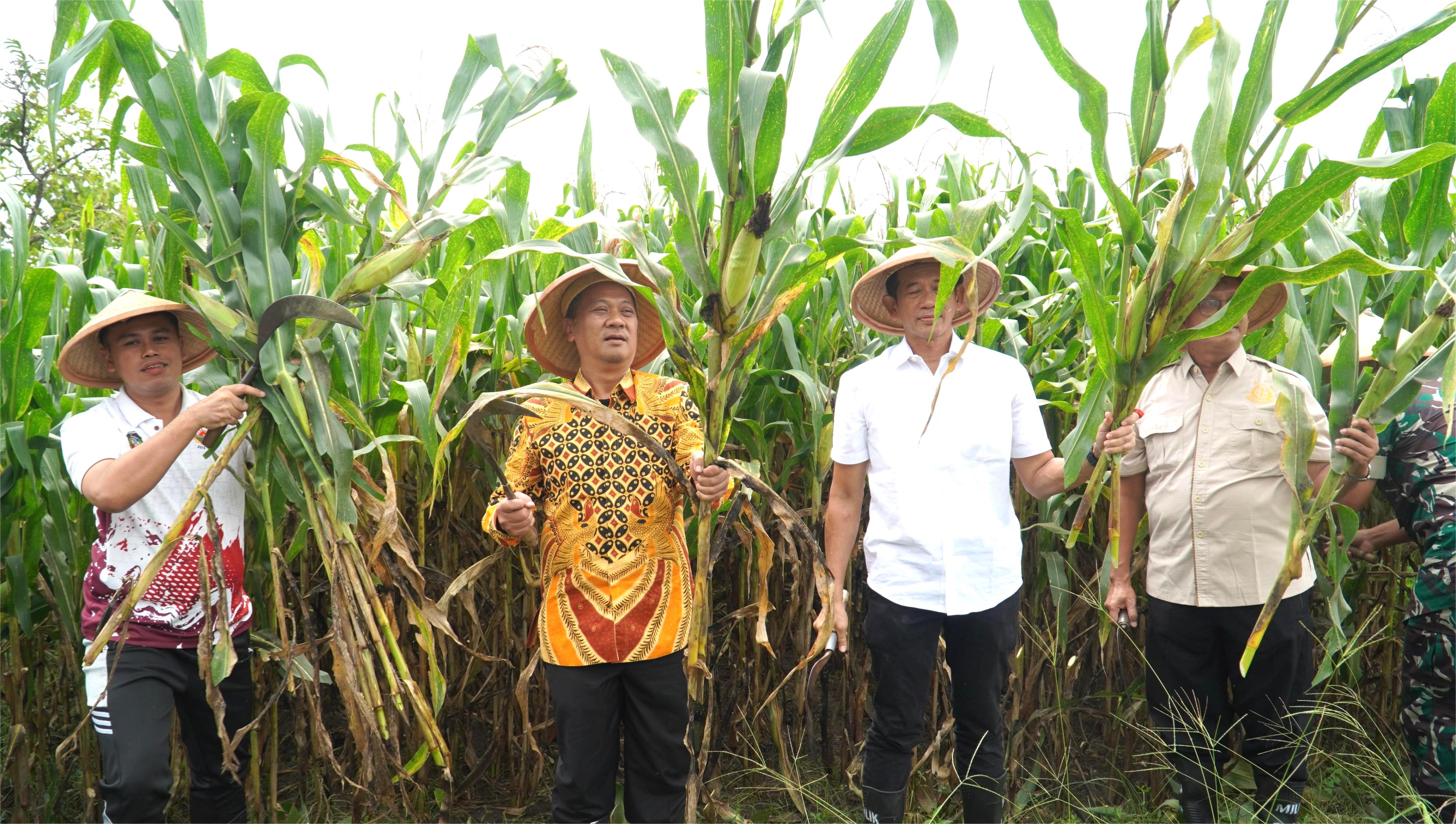 22 November 2025- Kenduri Bersih Bumi dalam rangka Persiapan Lahan Pembangunan Sekolah Rakyat di Kota Blitar  (lahan di barat Auits Center)