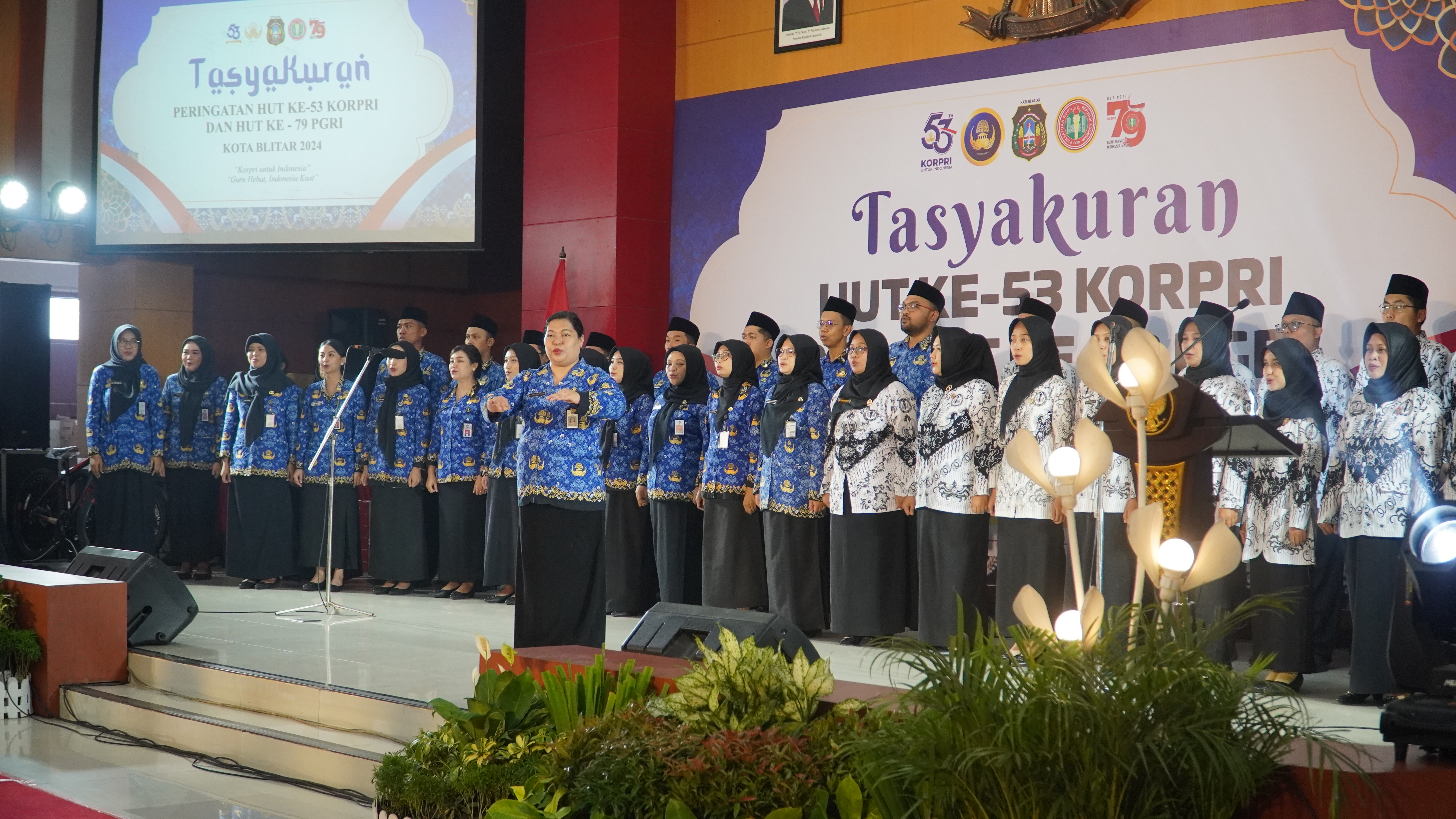 3 Desember 2024 -  Tasyakuran HUT Ke-53 KORPRI &amp; HUT Ke-79 PGRI Kota Blitar Tahun 2024