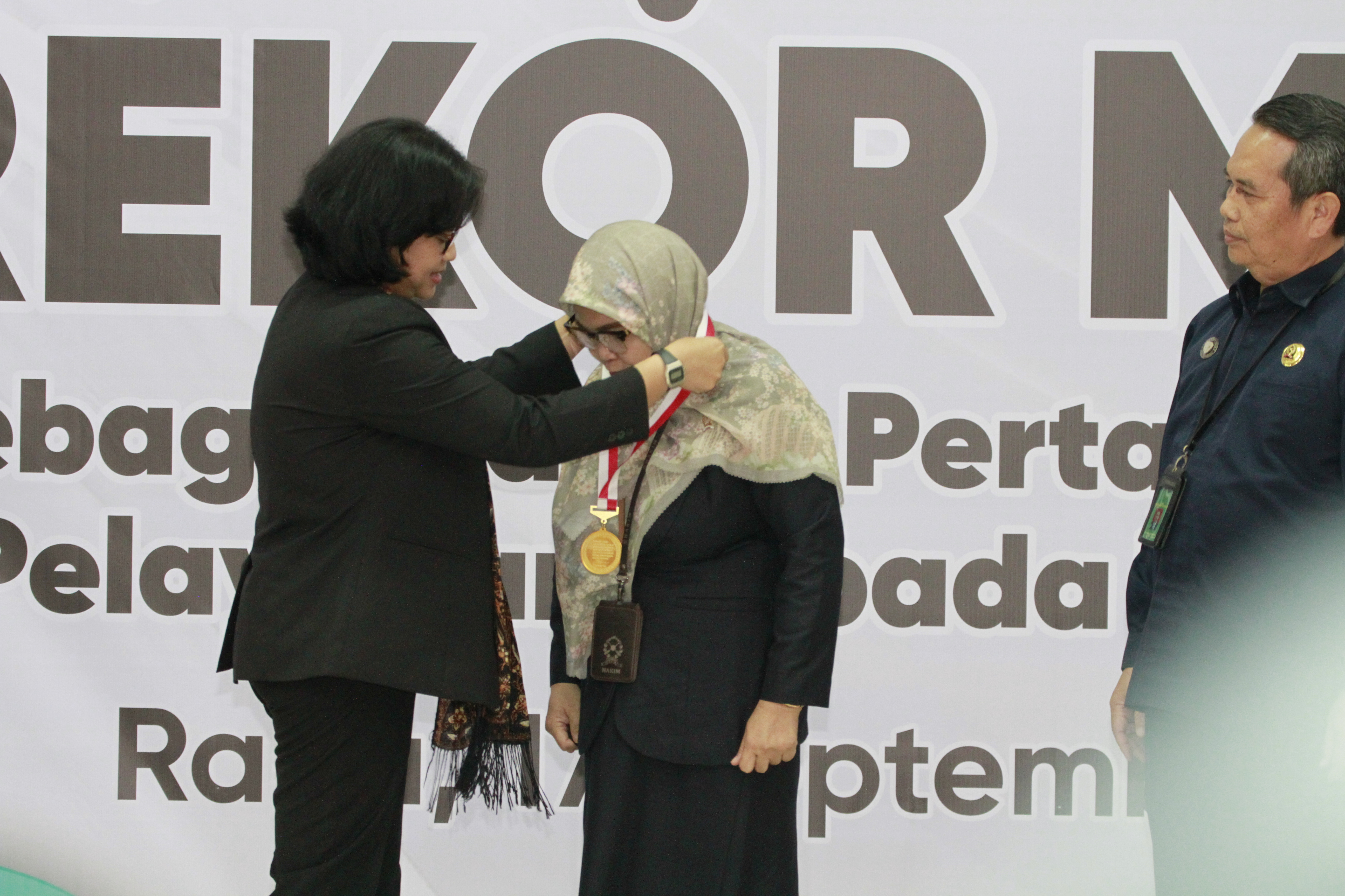 17 Septemeber 2025- Penyerahan Rekor MURI kepada Pengadilan Agama Blitar