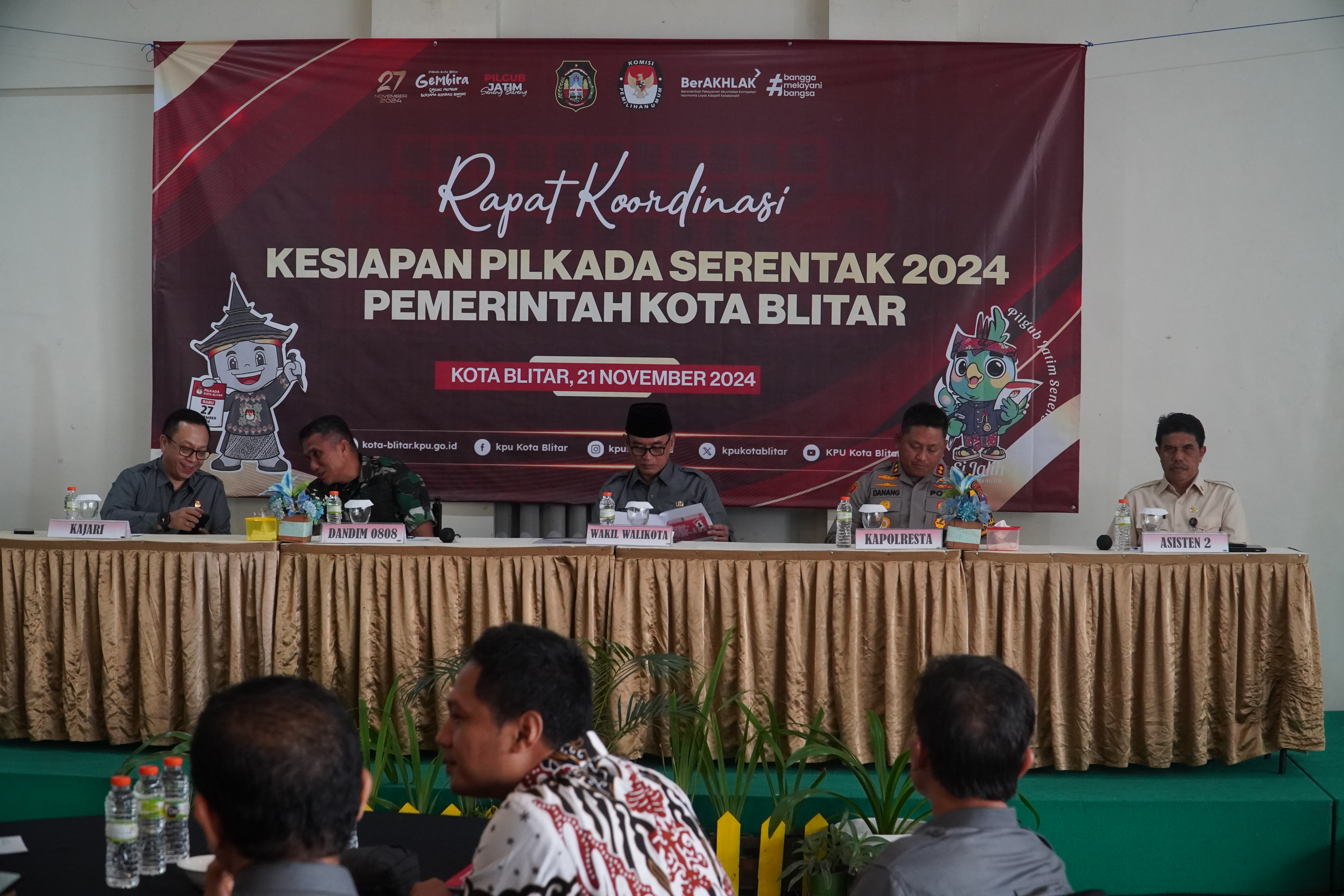 21 November 2024 - Rakor Kesiapan PILKADA SERENTAK Tahun 2024 di Ruang LELY Hotel PP