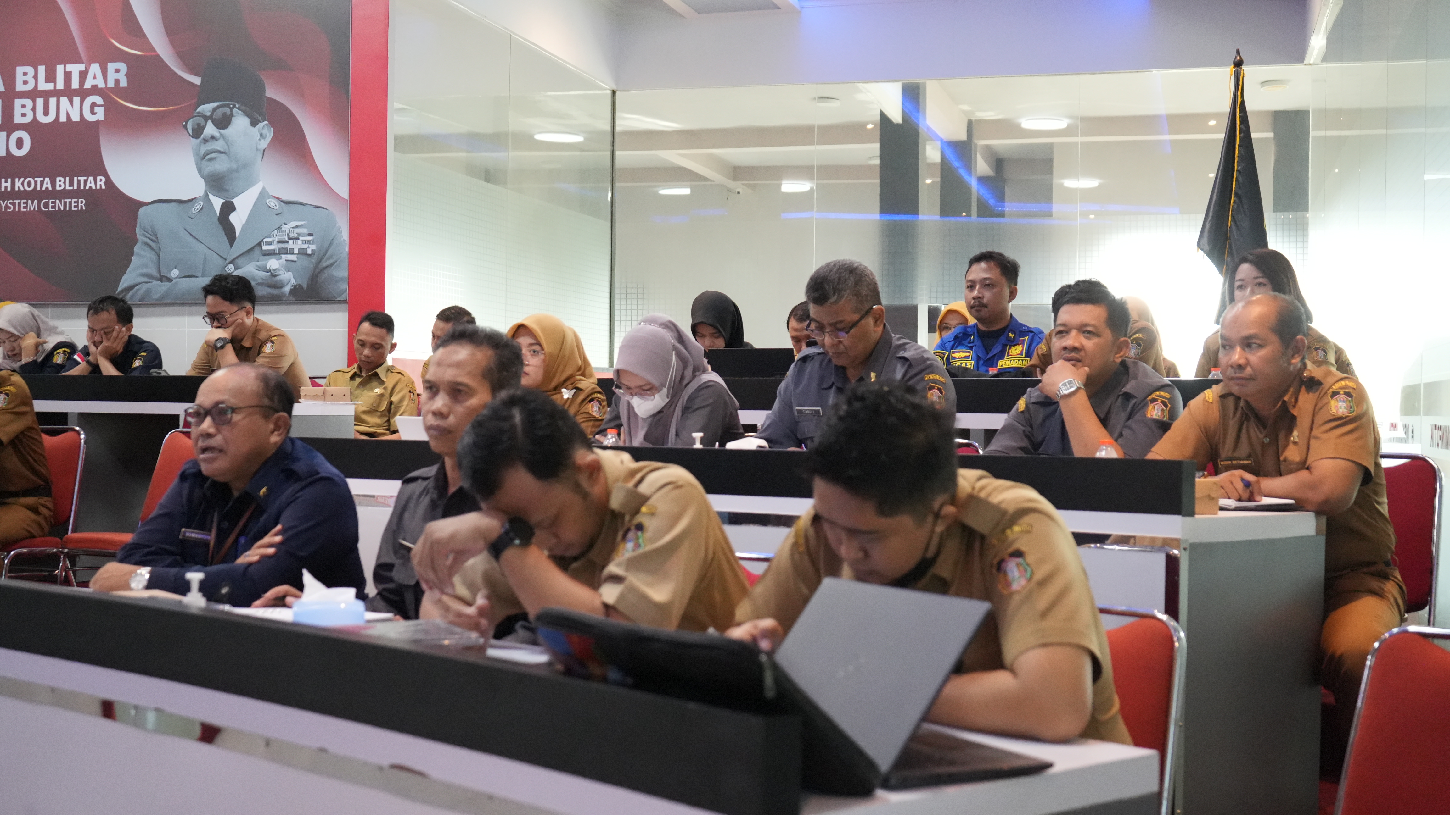 Bimtek Berdaya Dalam Menangani Pengaduan dan meningkatkan kualitas Pelayanan di ISC