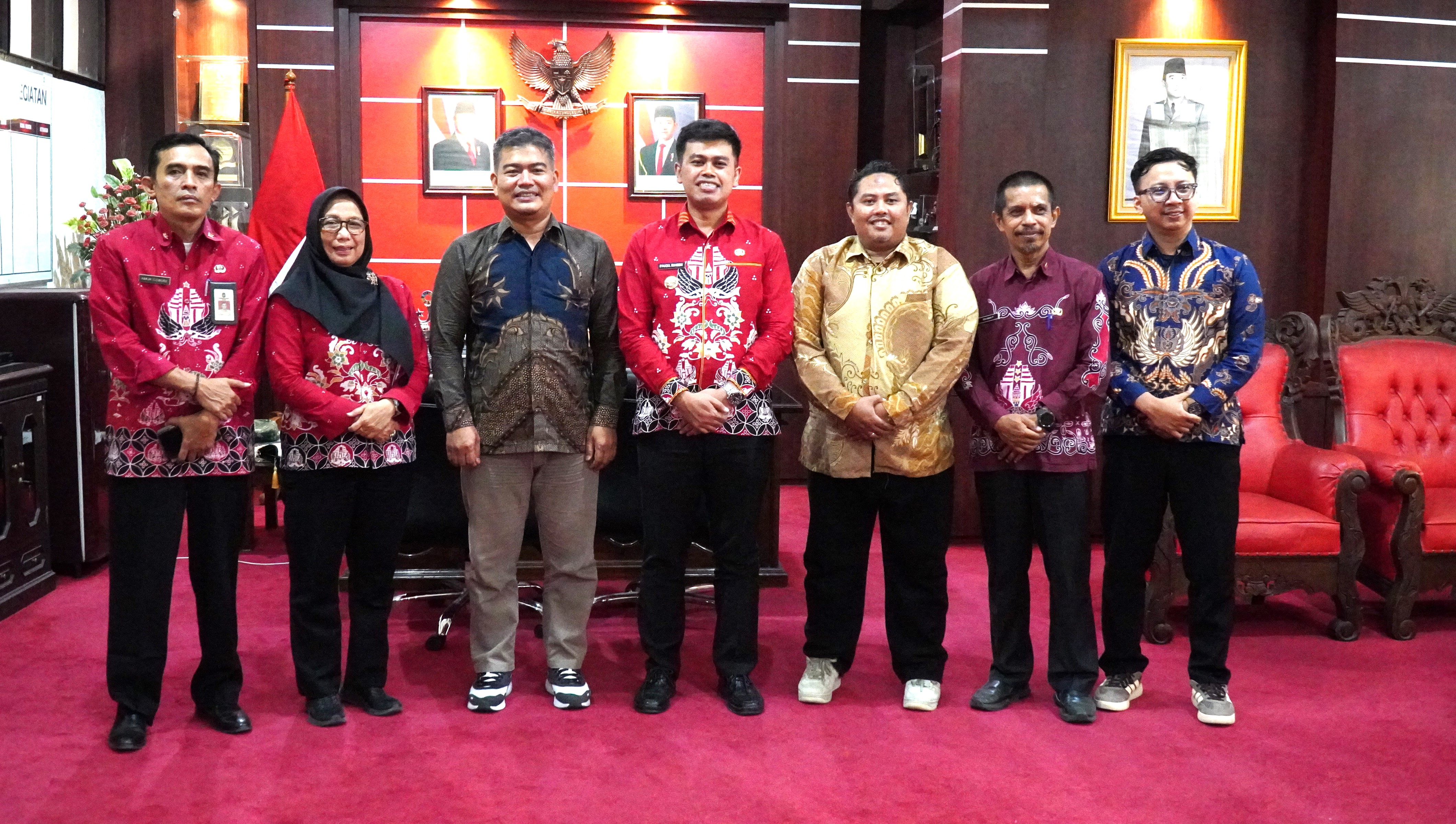 15 Oktober 2026 -  Audensi dengan JAWA POS