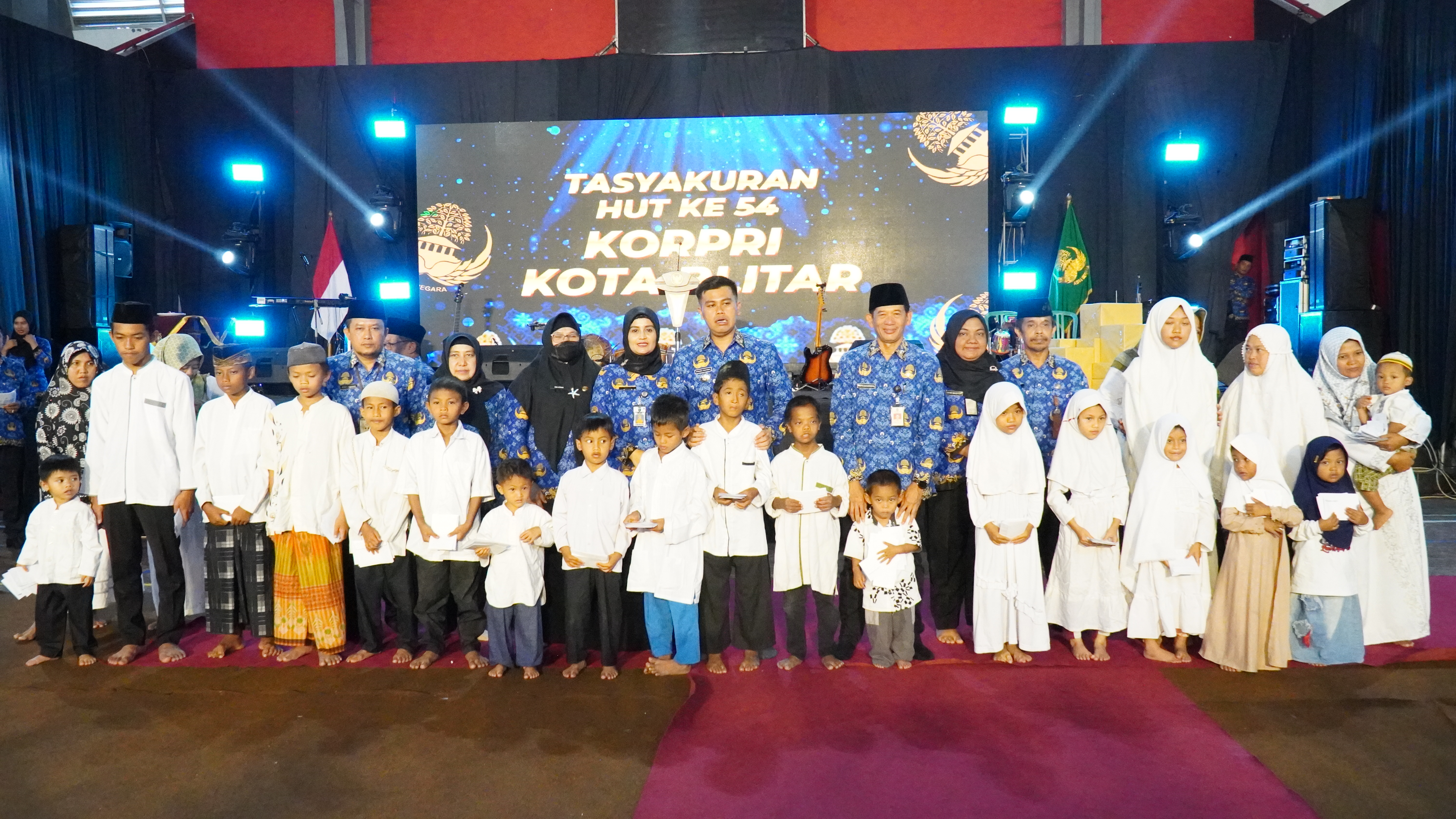 17 Desember 2025 -Tasyakuran HUT Ke-54 KORPRI Kota Blitar di GOR Sukarno-Hatta