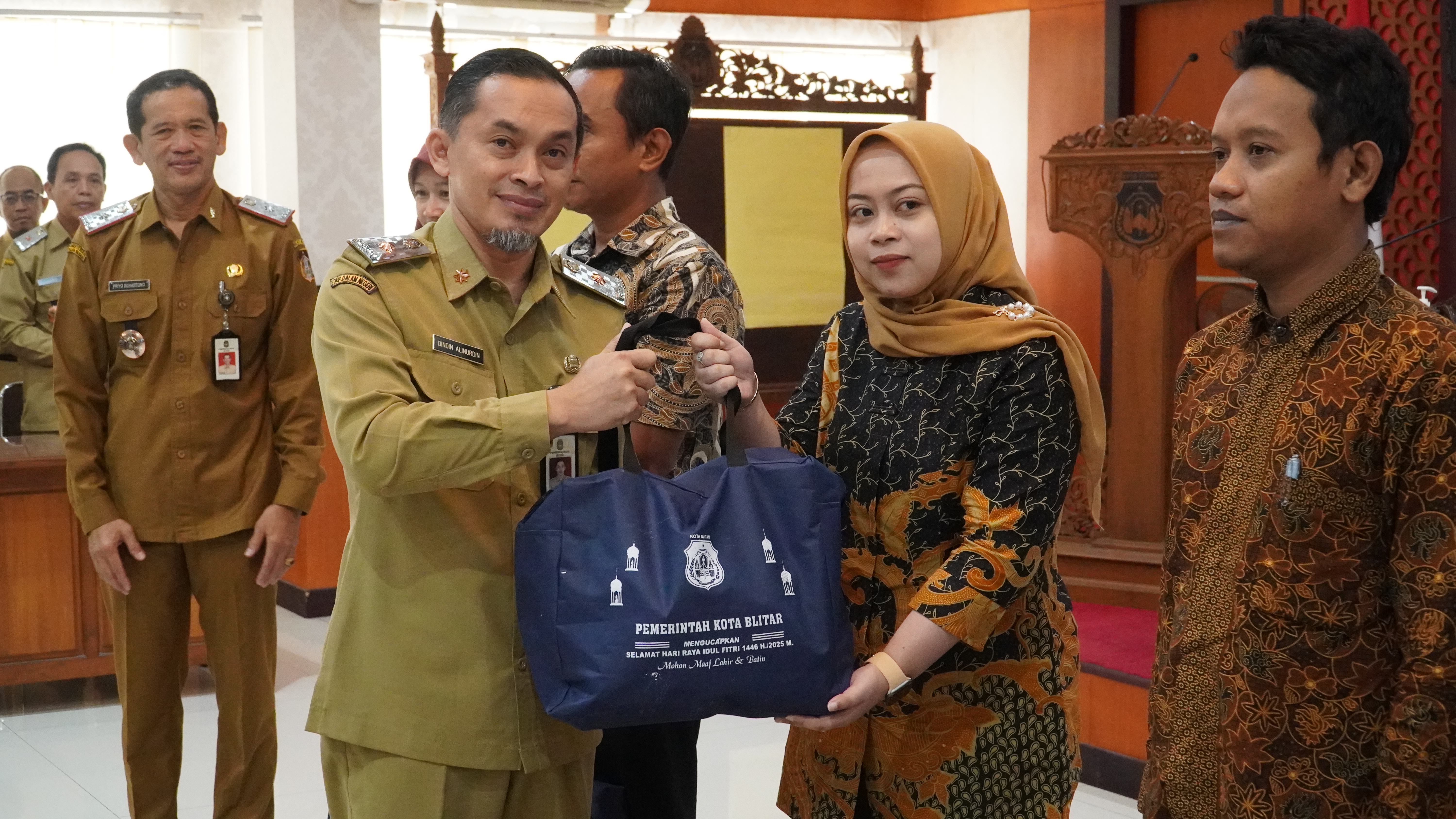 24 Maret 2025 - Penyerahan bingkisan bagi Tenaga Pendidikan Non ASN