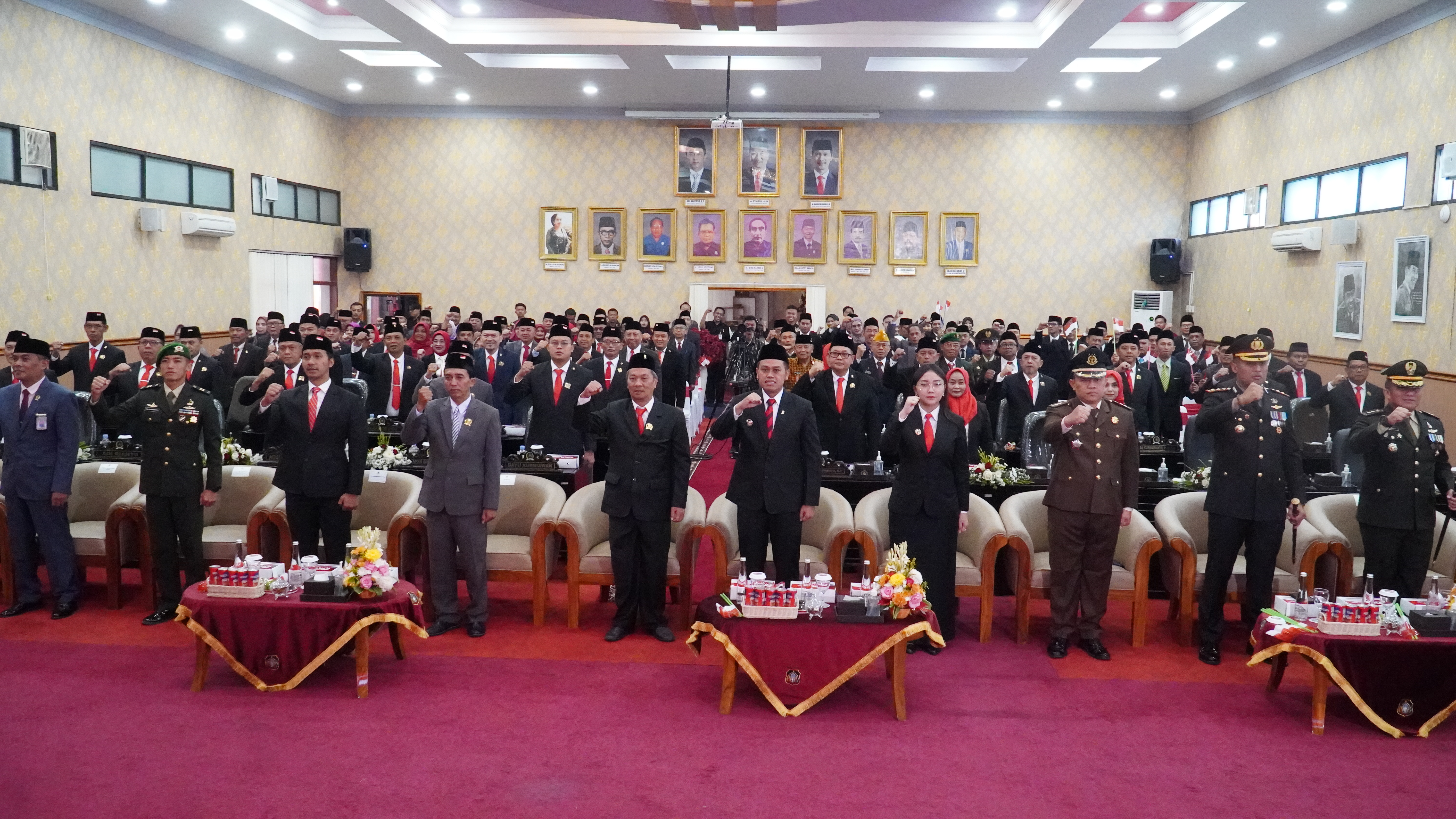 15 Agustus Rapat Paripurna Mendengarkan Pidato Presiden RI