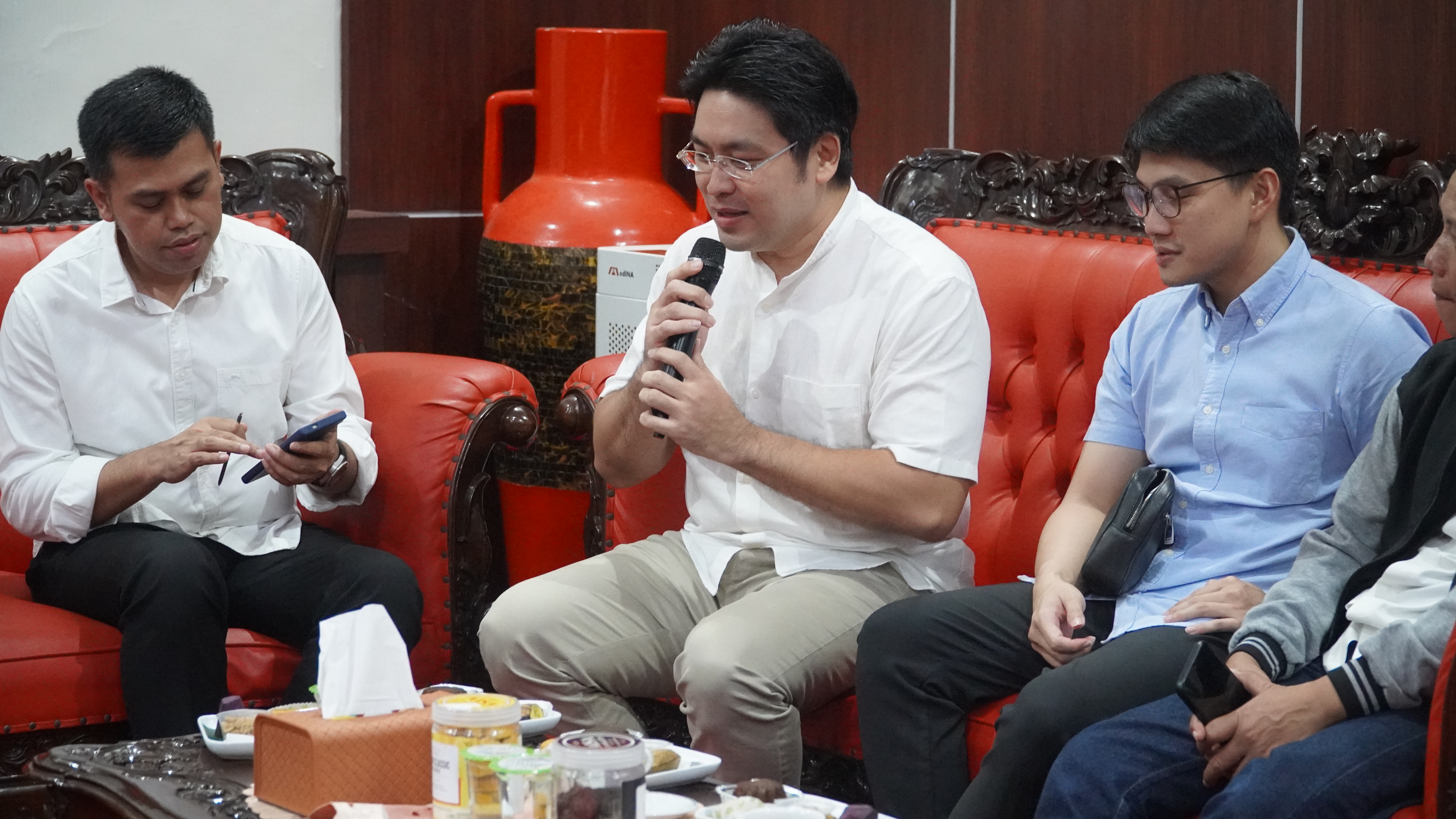 20 Maret 2025 - Pertemuan dengan FORUM CSR di Rumah Dinas Walikota Blitar