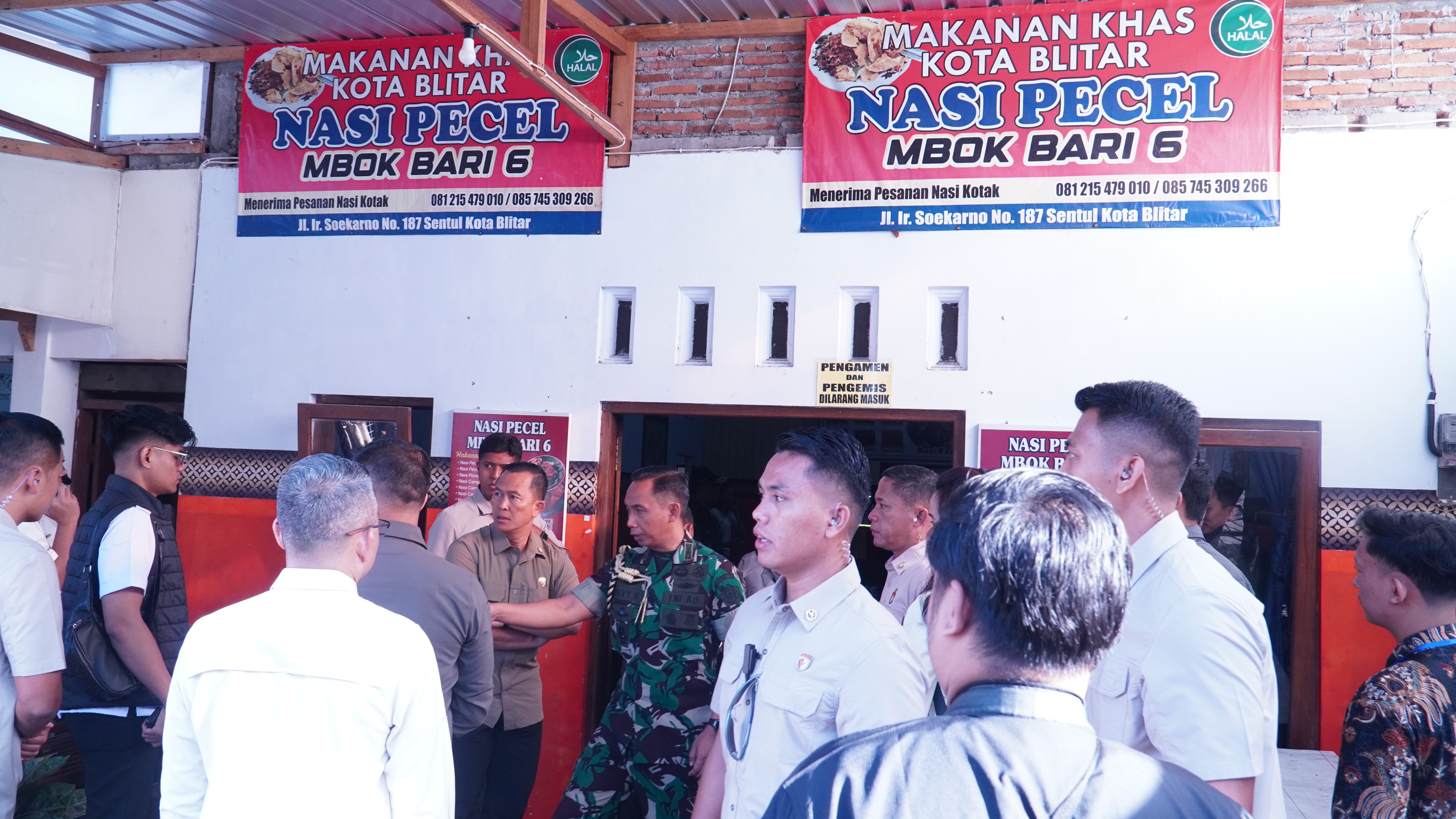 18 Juni 2025 - Sarapan Pagi bersama Wakil Presiden RI di Pecel Mbok Bari 6