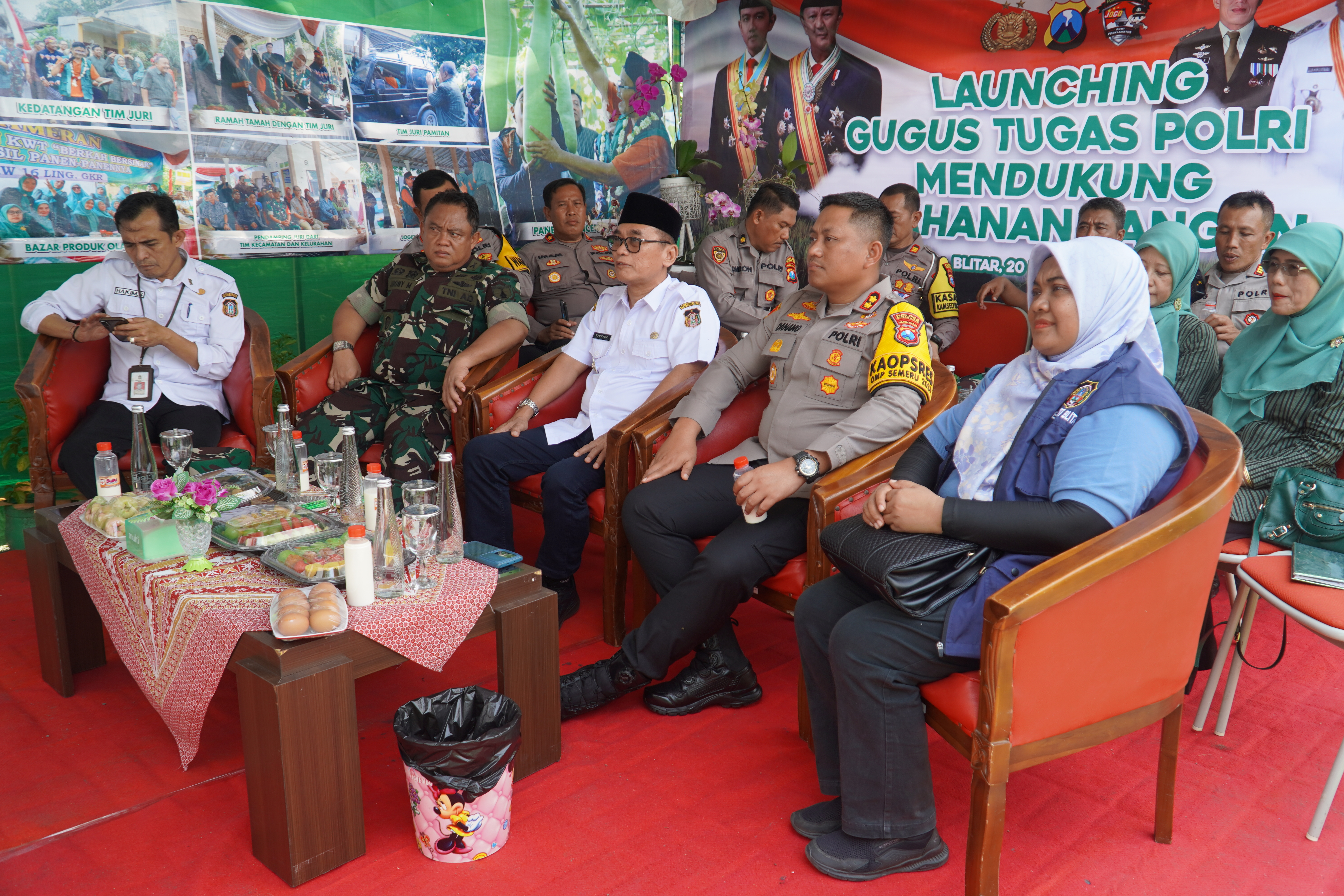 20 November 2024 - Launching Gugus Tugas Polri mendukung Ketahanan Pangan di Balai RW 16 GKR Sananwetan