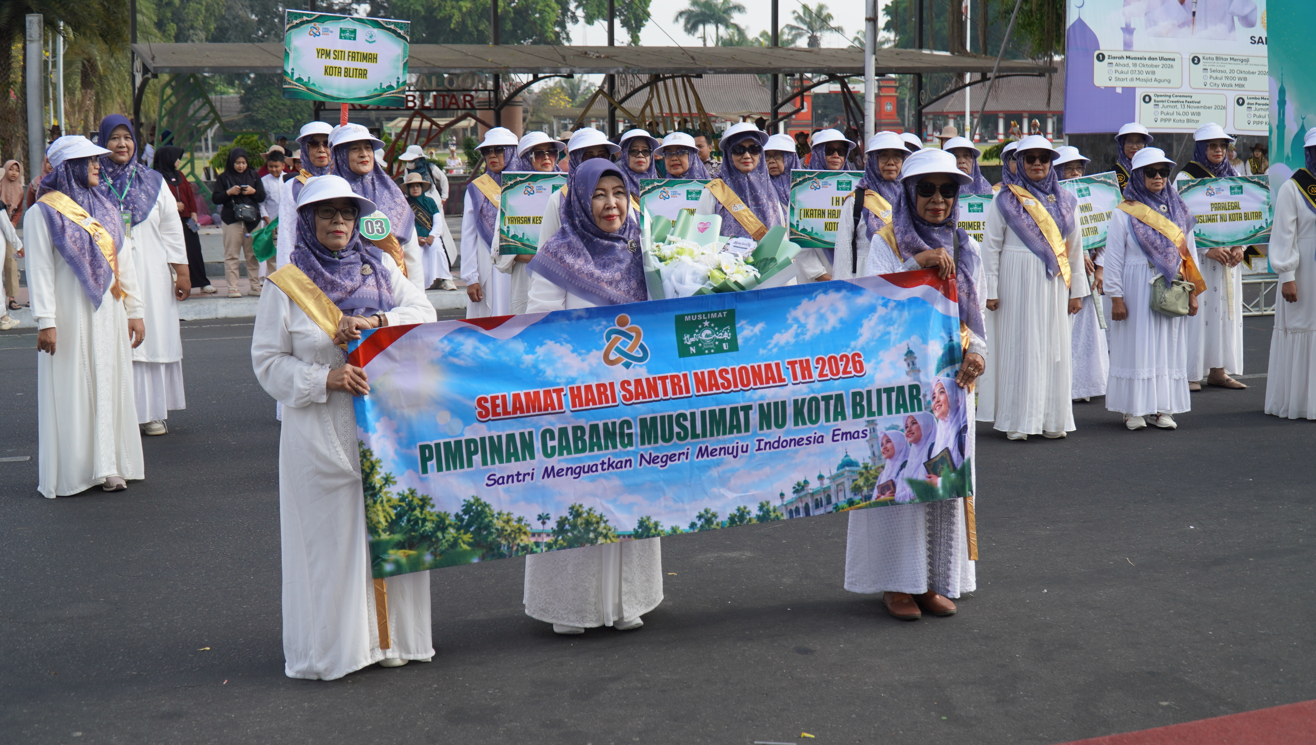 Pemberangkatan Pawai Muslimat NU
