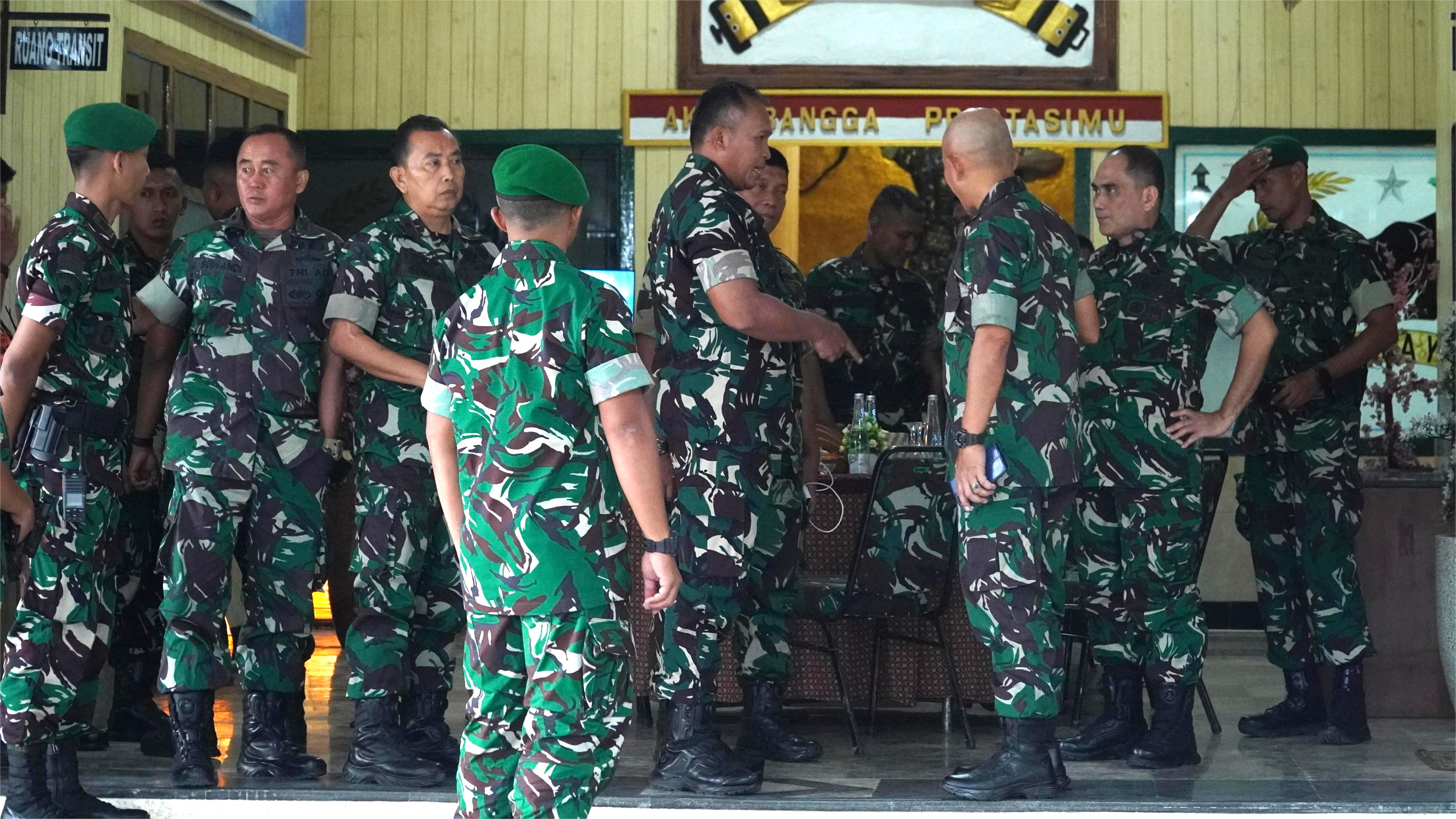 7 Mei 2025 - Kunker DANREM 081 DSJ ke Asrama Yonif 511 DY