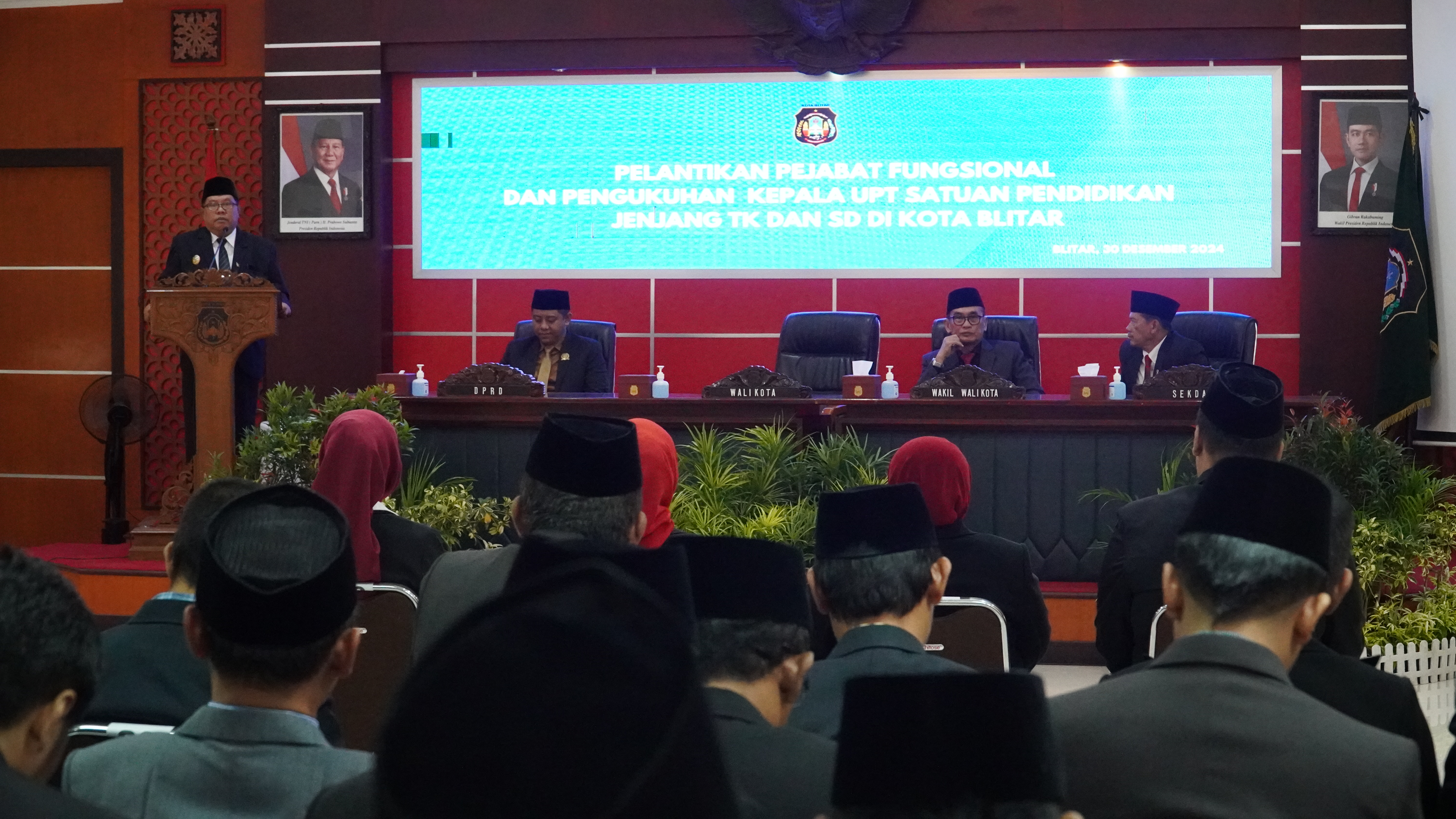 30 Desember 2024 - Pelantikan Pejabat Fungsional &amp;amp; Pengukuhan Ka. UPT Satuan Pendidikan di Lingkungan Pemkot Blitar