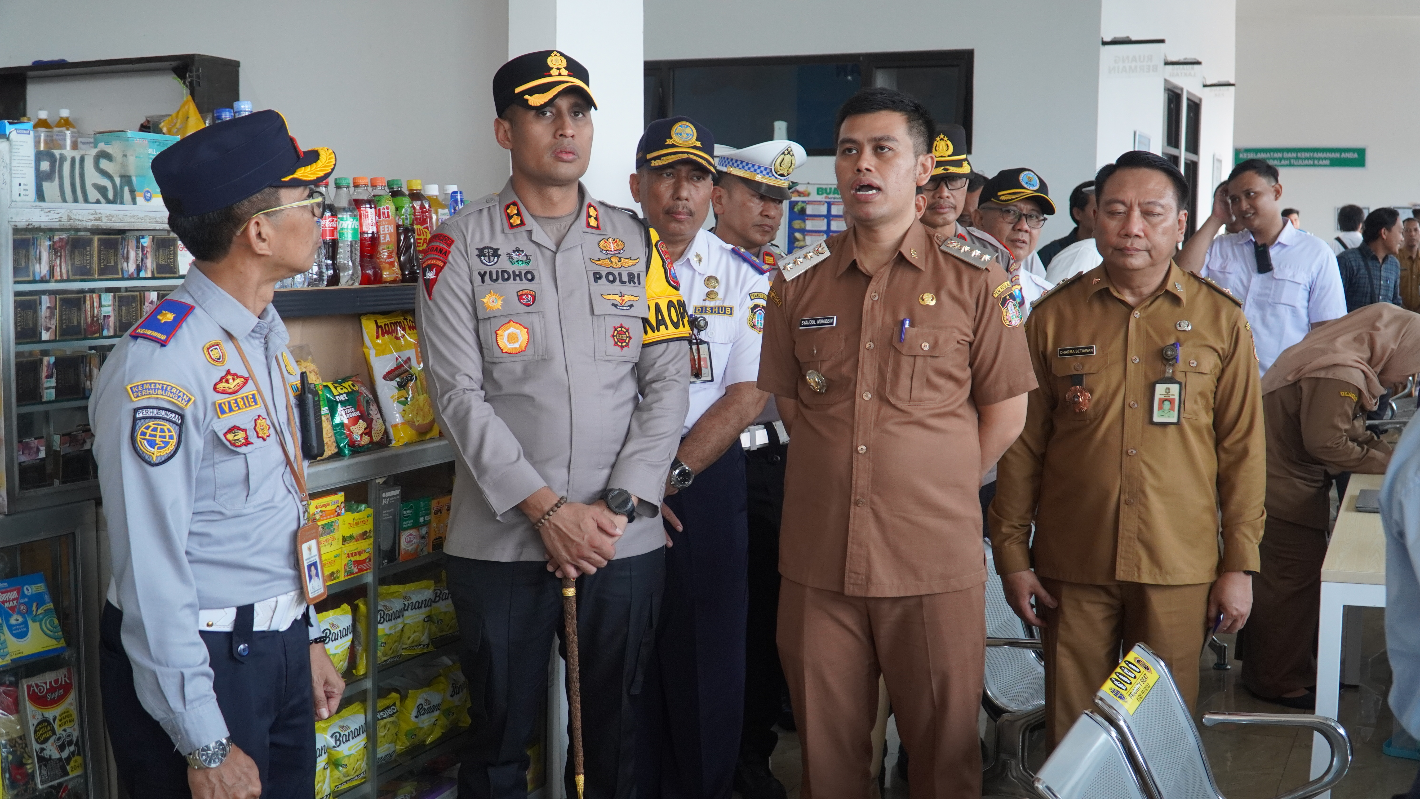 Ramp Cek Pemeriksaan Urine &amp;amp;amp;amp; Angkutan Umum di Terminal Tipe A Patria Blitar