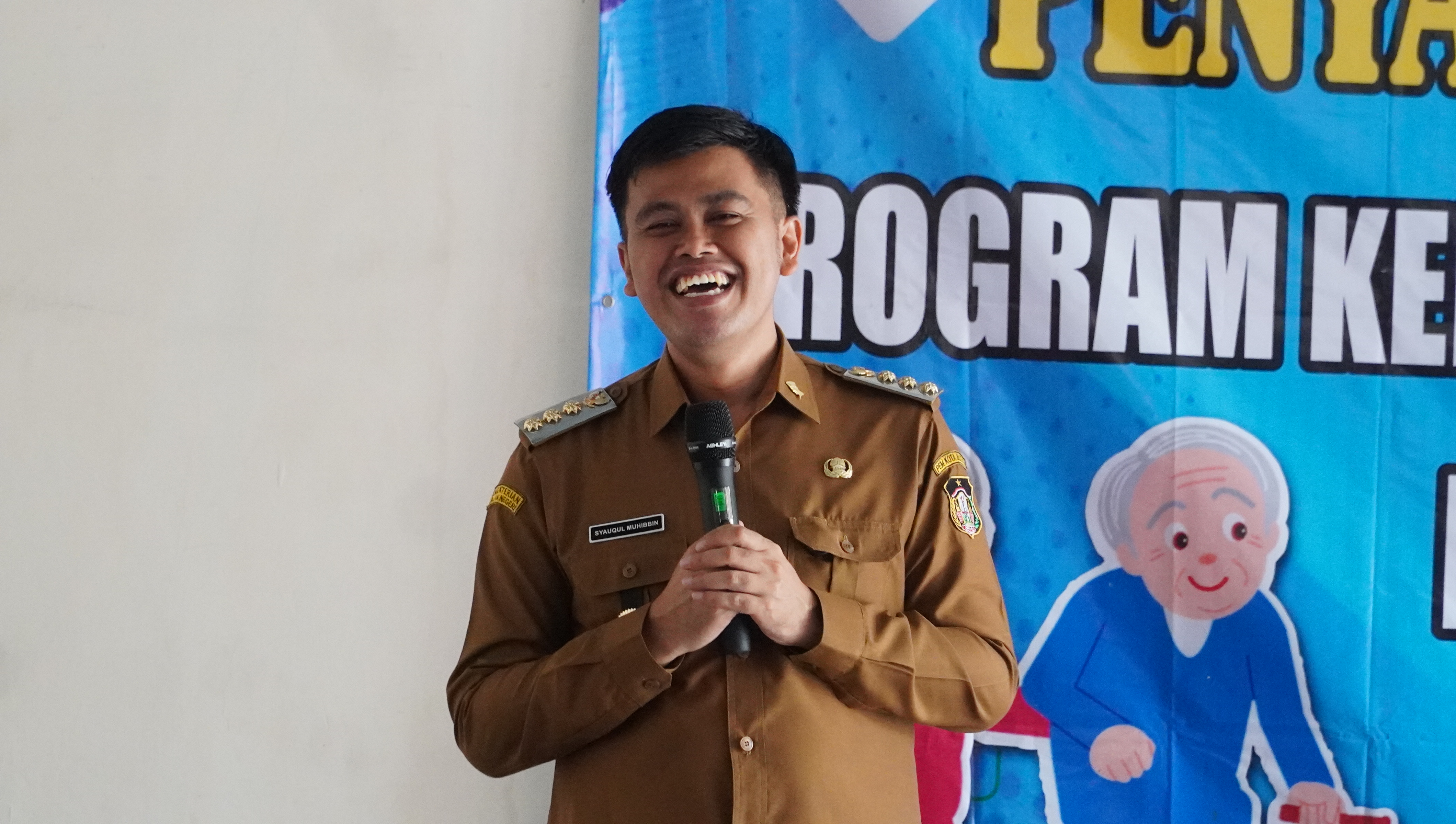 24 November 2025- Penyerahan Bansos PKH PLUS Tahap IV di Kantor Dinsos