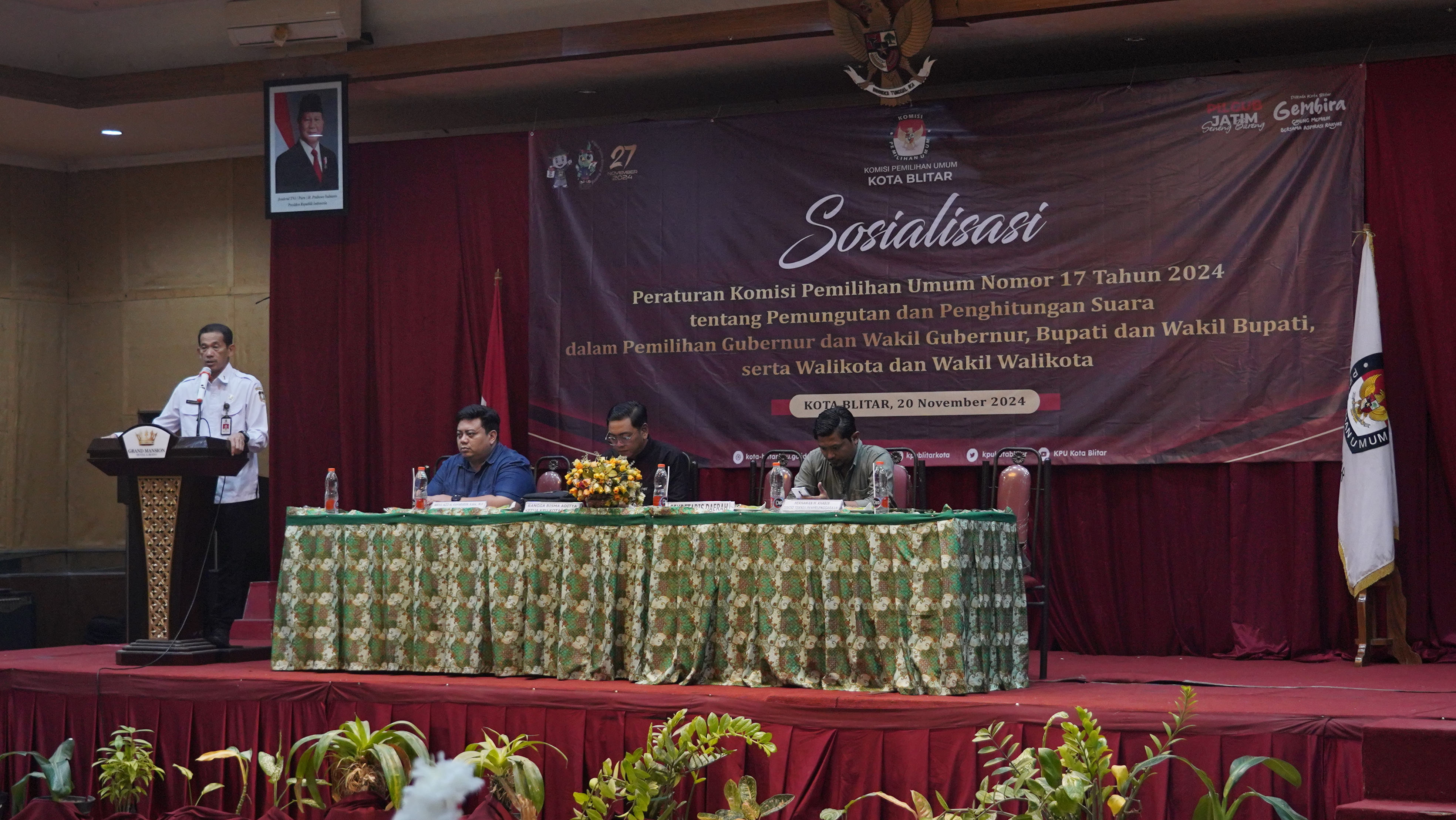 20 November 2024 - Sosialisasi Peraturan KPU di Grand Mansion Hotel