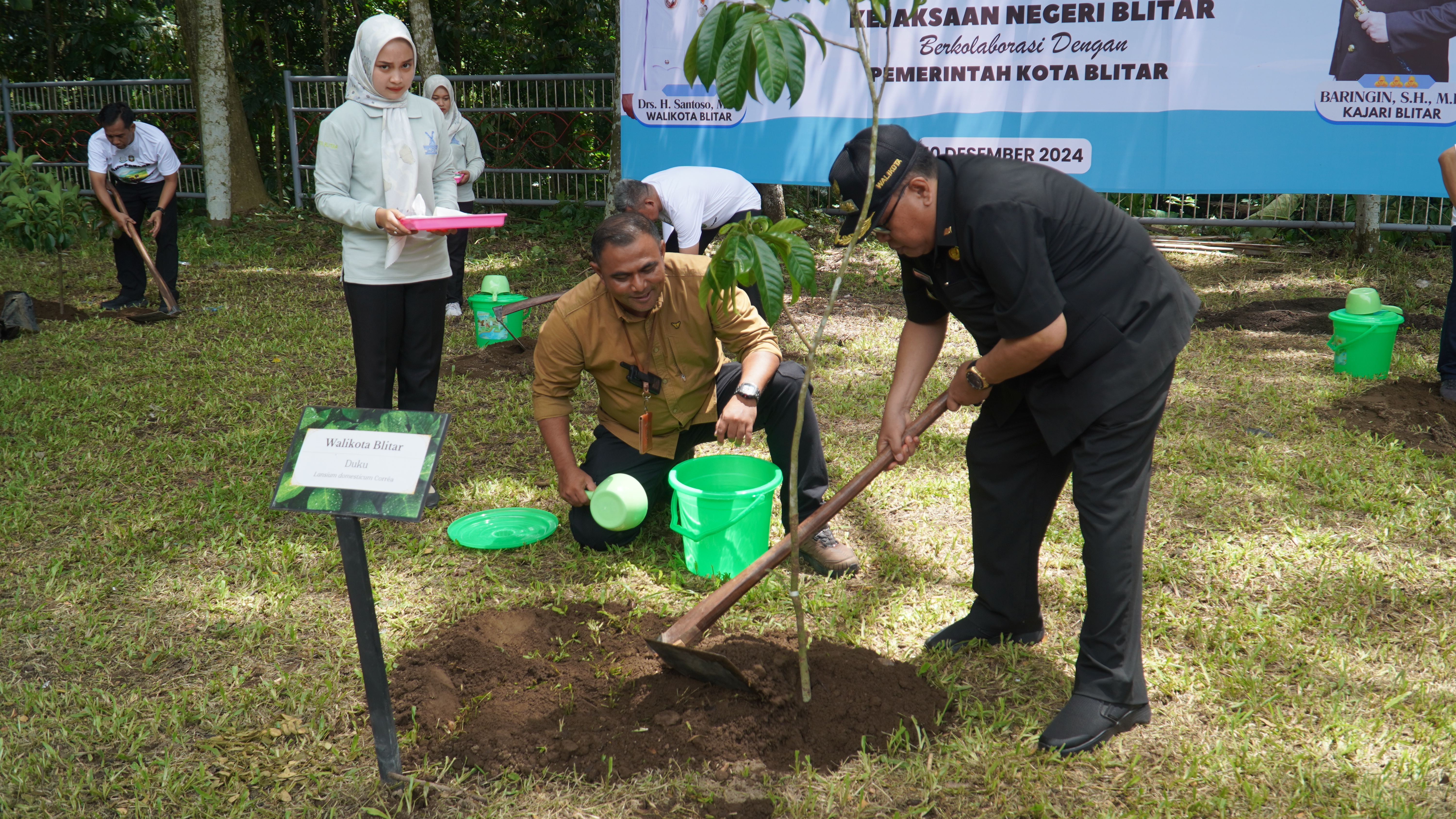 10 Desember 2024 -  Penanaman Pohon di Bumi Perkemahan Outbond Gedog atau ECOPARK JOKO PANGON GEDOG