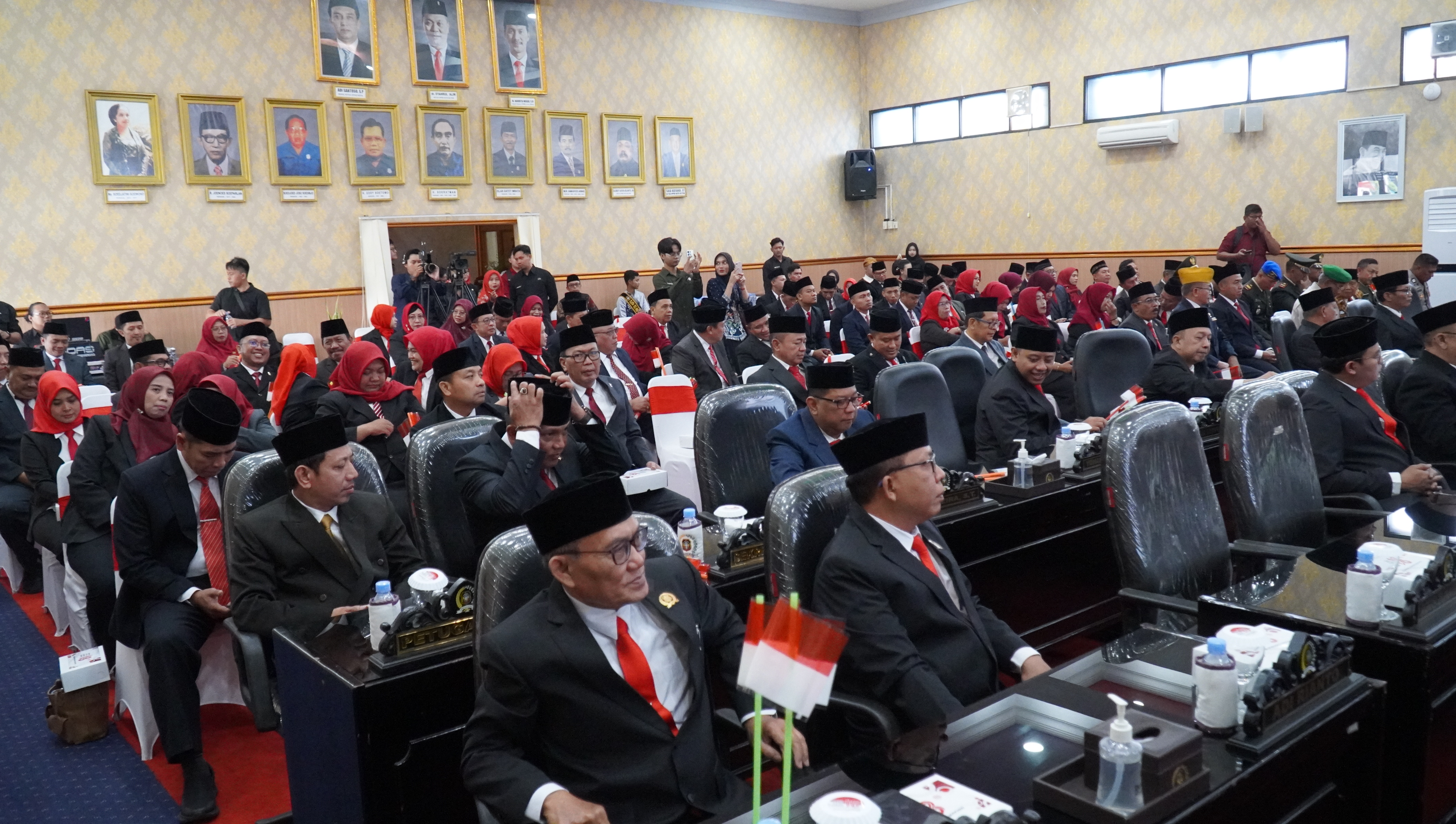 Rapat Paripurna Mendengarkan Pidato Presiden