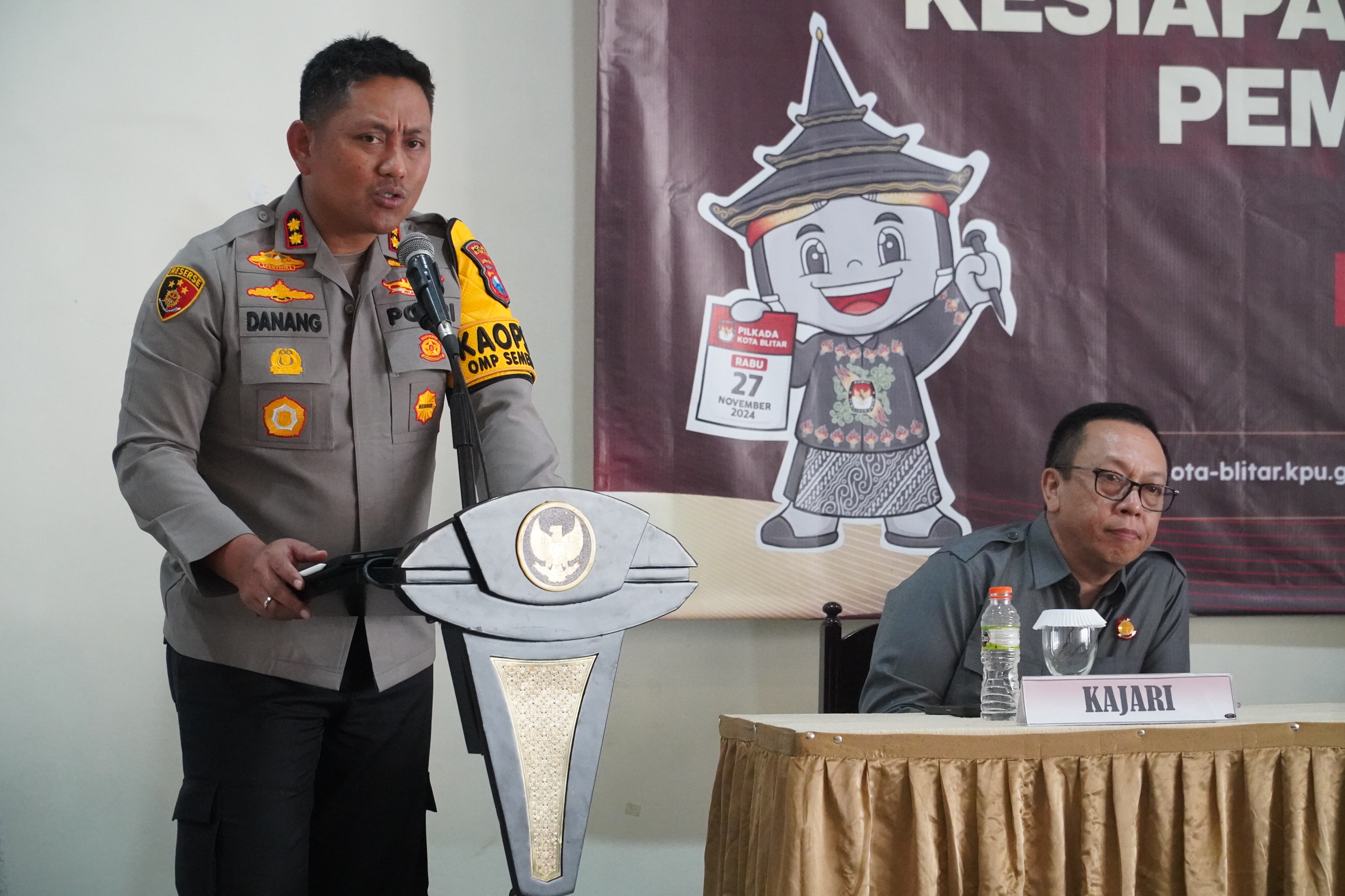 21 November 2024 - Rakor Kesiapan PILKADA SERENTAK Tahun 2024 di Ruang LELY Hotel PP