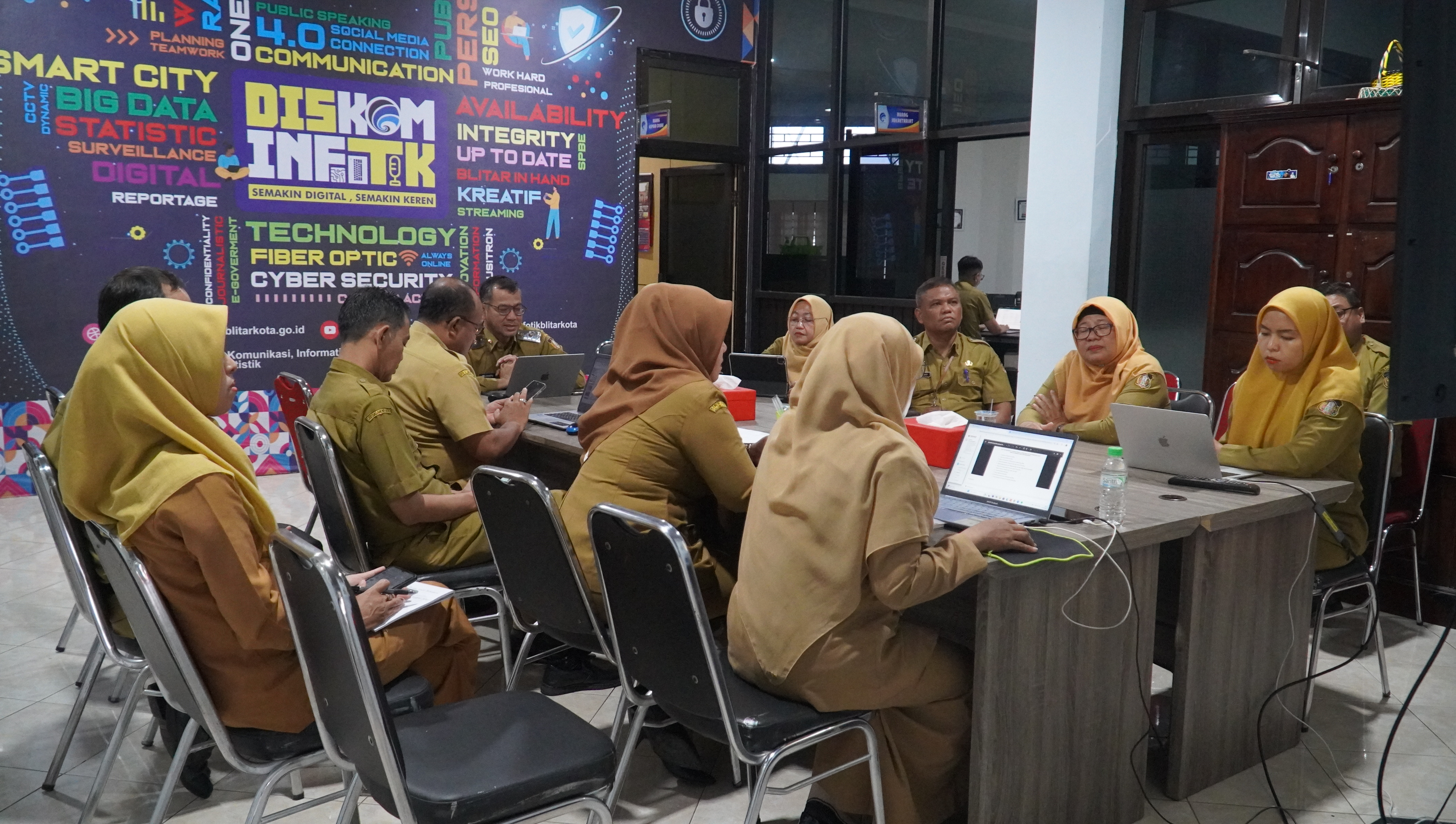 15 September 2025-Rapat Pembahasan PEKPPP &amp;amp; PRKA 2025 (Internal Kominfo)