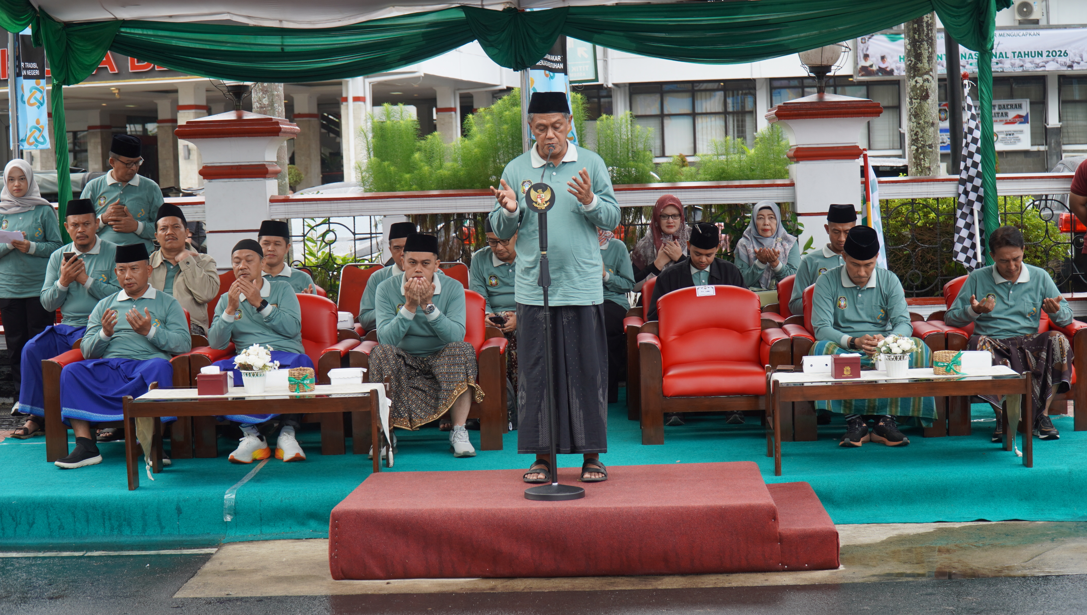 CFD & Pemberangkatan Jalan Sehat Sarungan