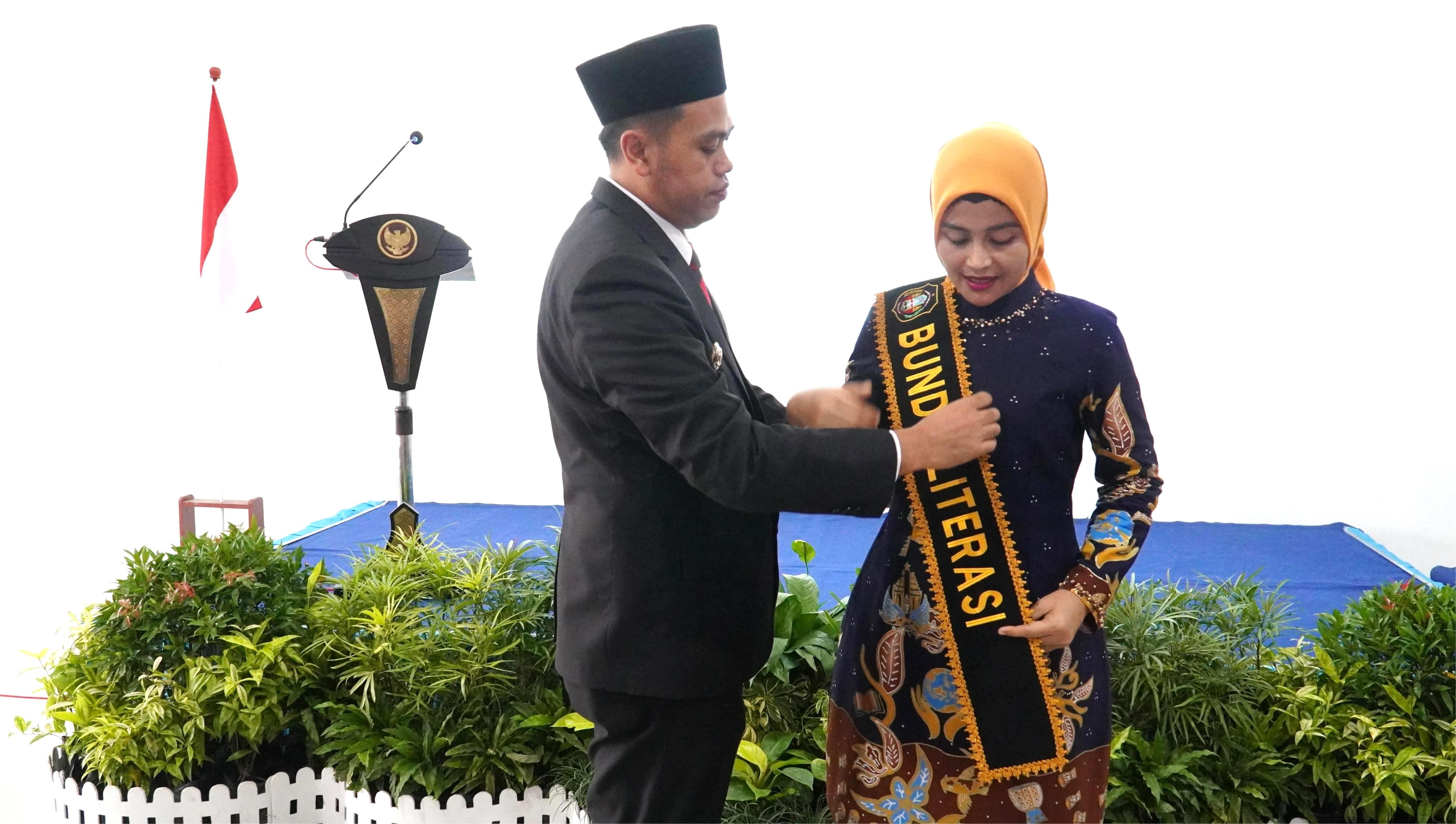 28 Oktober 2025 - Pengukuhan BUNDA LITERASI di Aula Prada Wisesa Dispursip