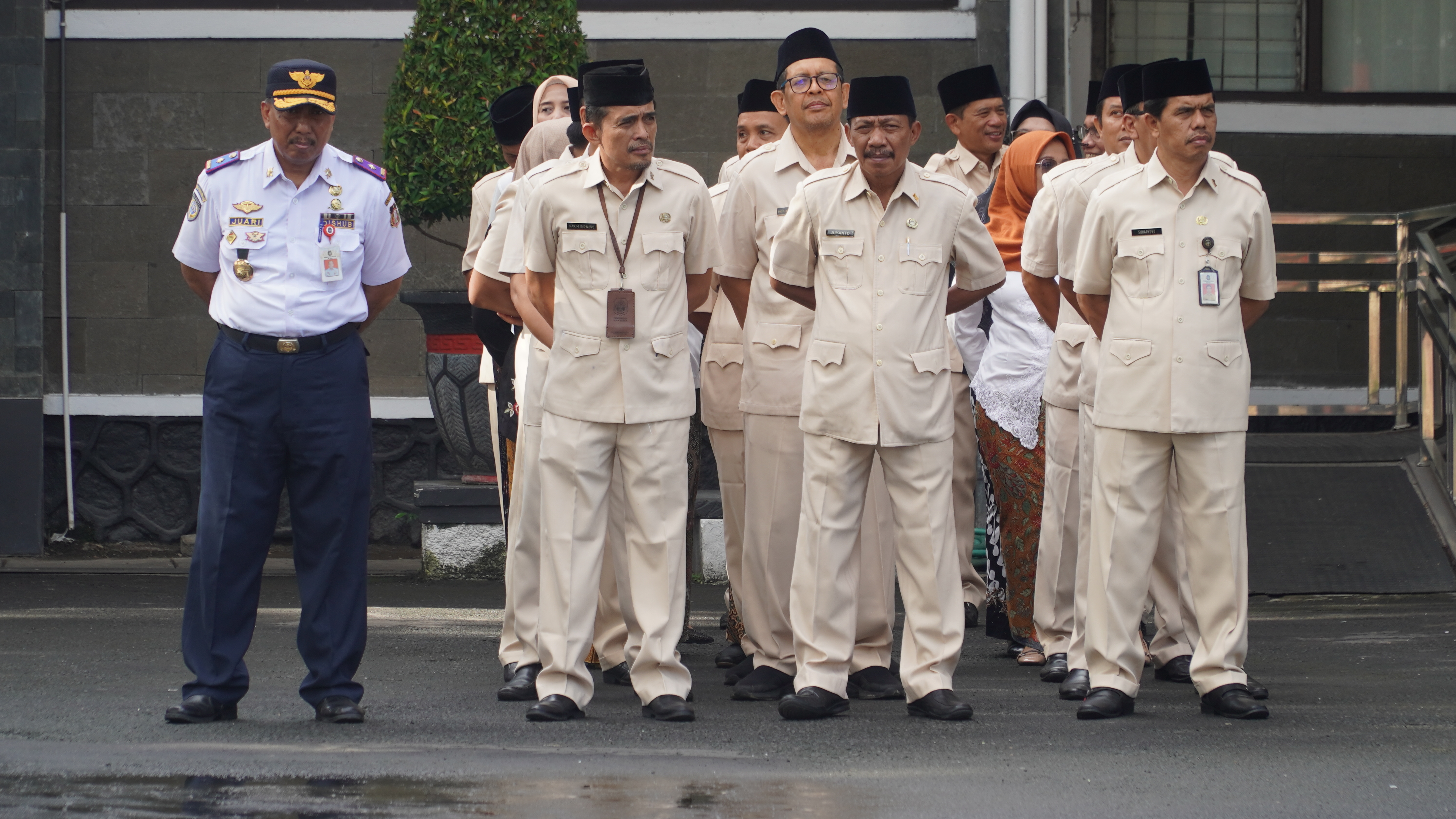 23 Desember 2024 - Apel Gabungan ASN PEMKOT BLITAR (BPKAD)