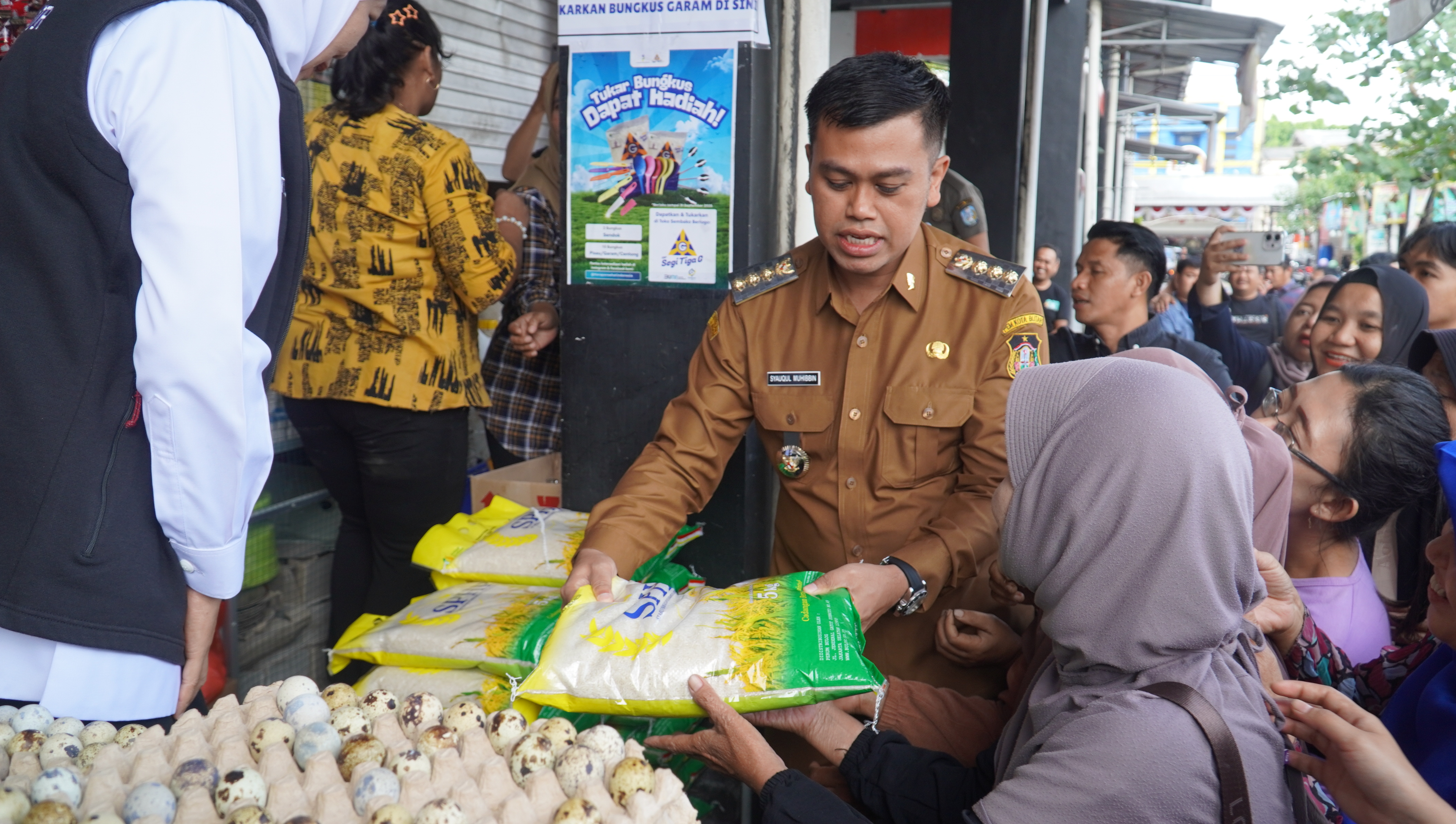 26 Agusus 2025- Menerima Kunjungan Gubenur Jatim di Pasar PON