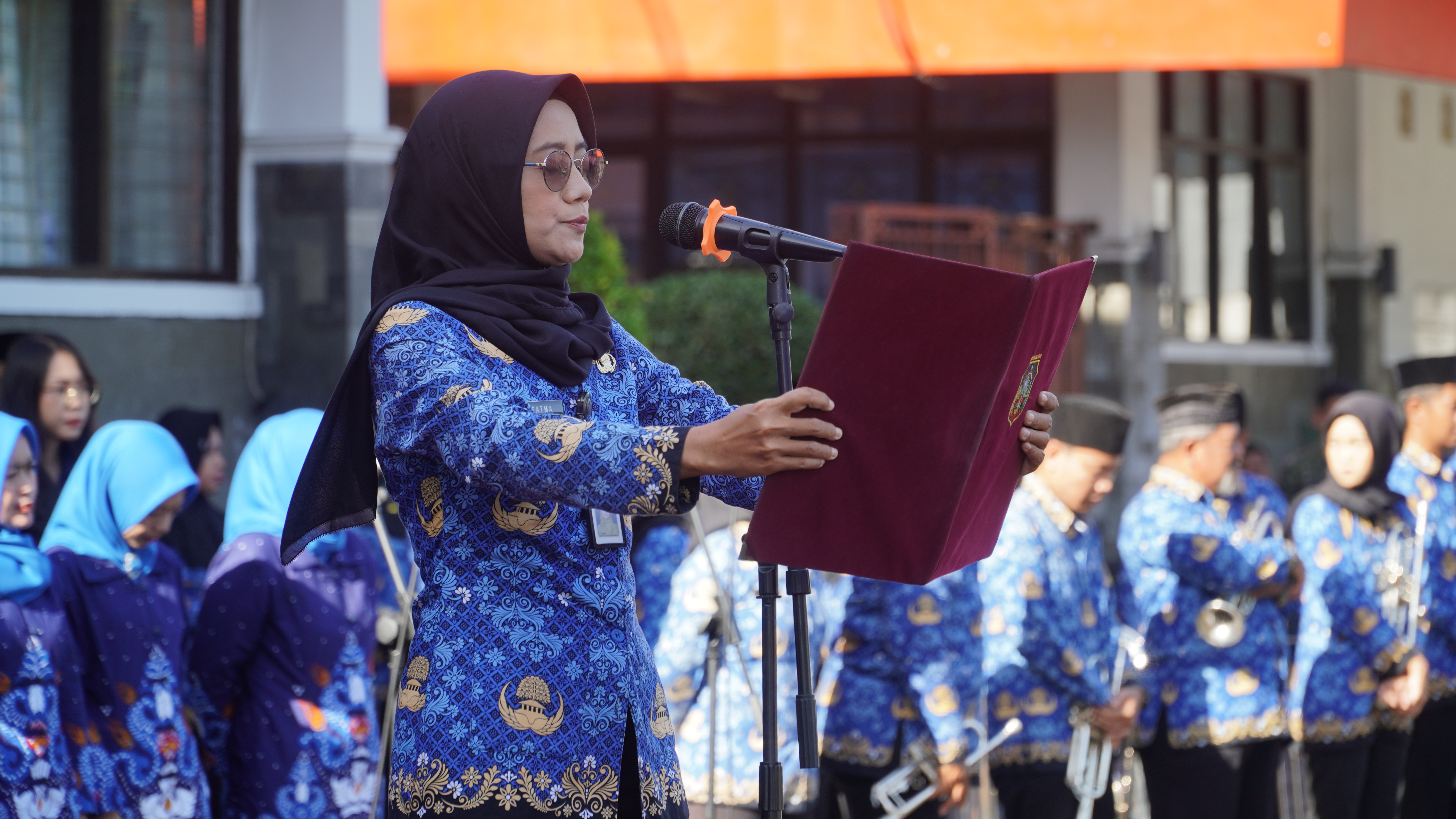 19 Desember 2024 - Upacara Peringatan HARI BELANEGARA Ke-76 &amp;amp; HARI IBU Ke-96 Pemkot Blitar Tahun 2024