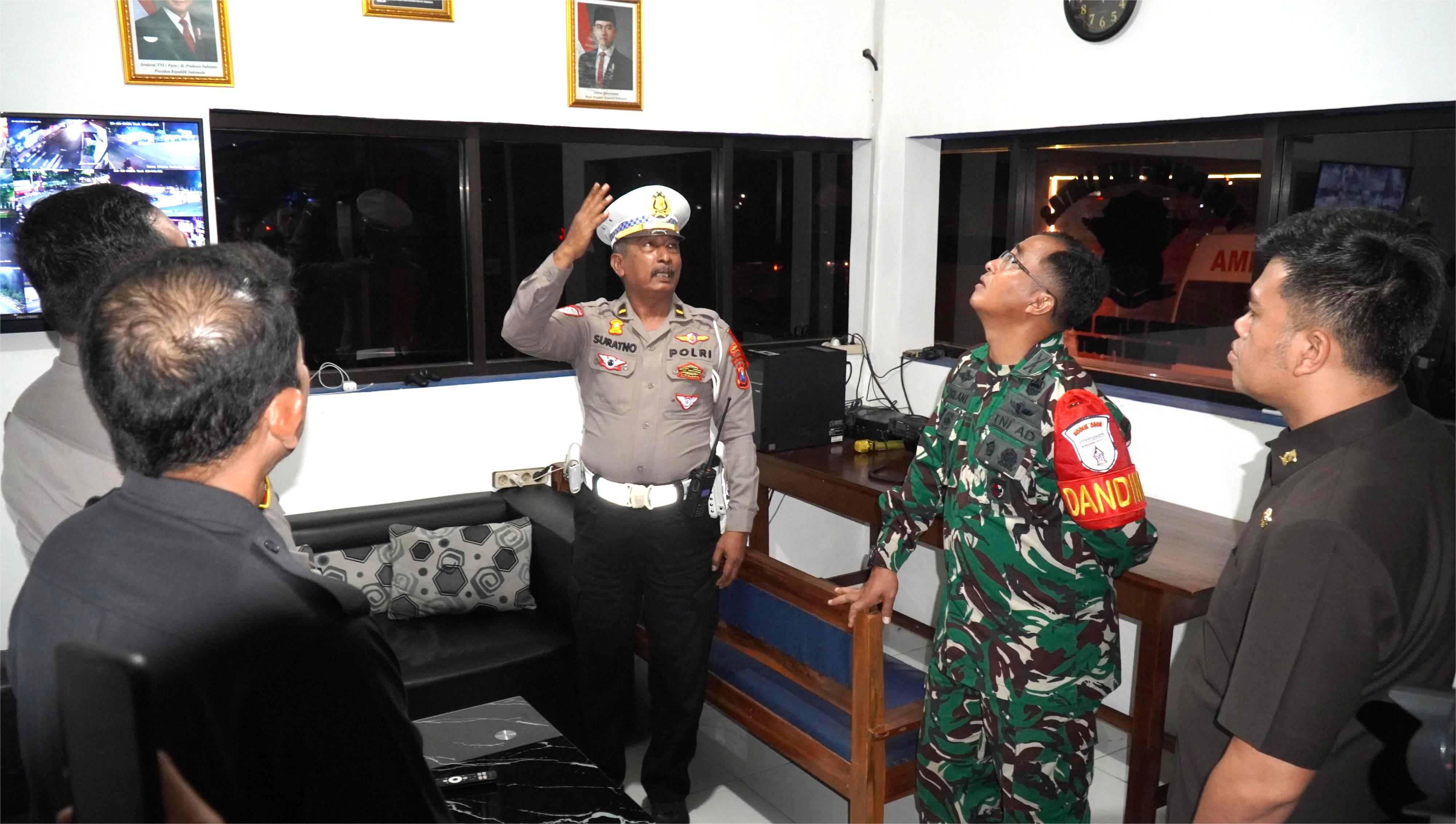 24 Desember 2025 Kunjungan Walikota dan Forkopimda ke Pos Pengamanan Terminal Patria, PIPP dan Pos Aloon2