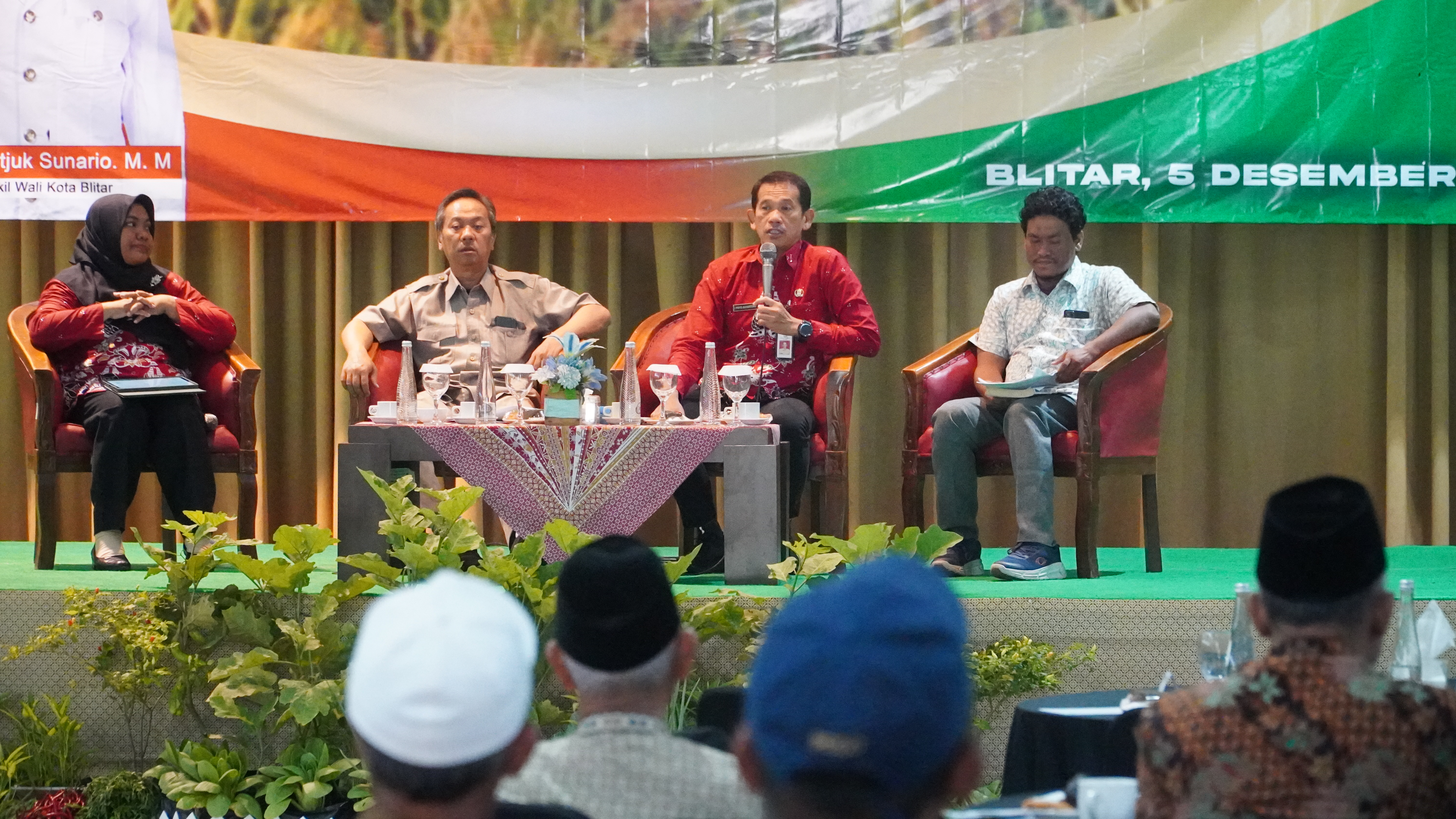 5 Desember 2024 - Konsultasi Publik Raperda LP2B Kota Blitar Tahun 2024