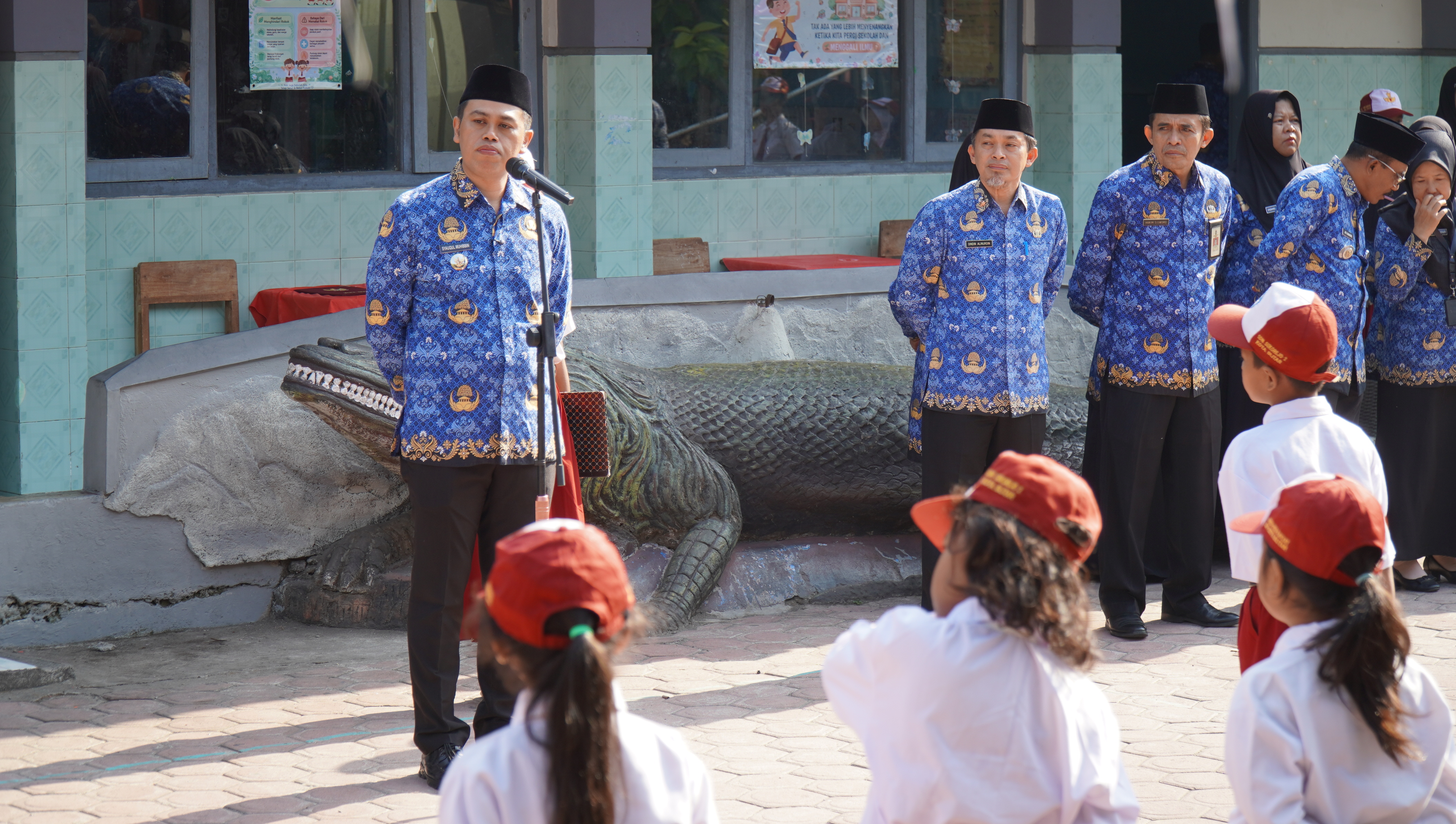 19 Oktober 2026 -  Upacara Hari Senin di SDN SUKOREJO 2 (Jl.Krantil )