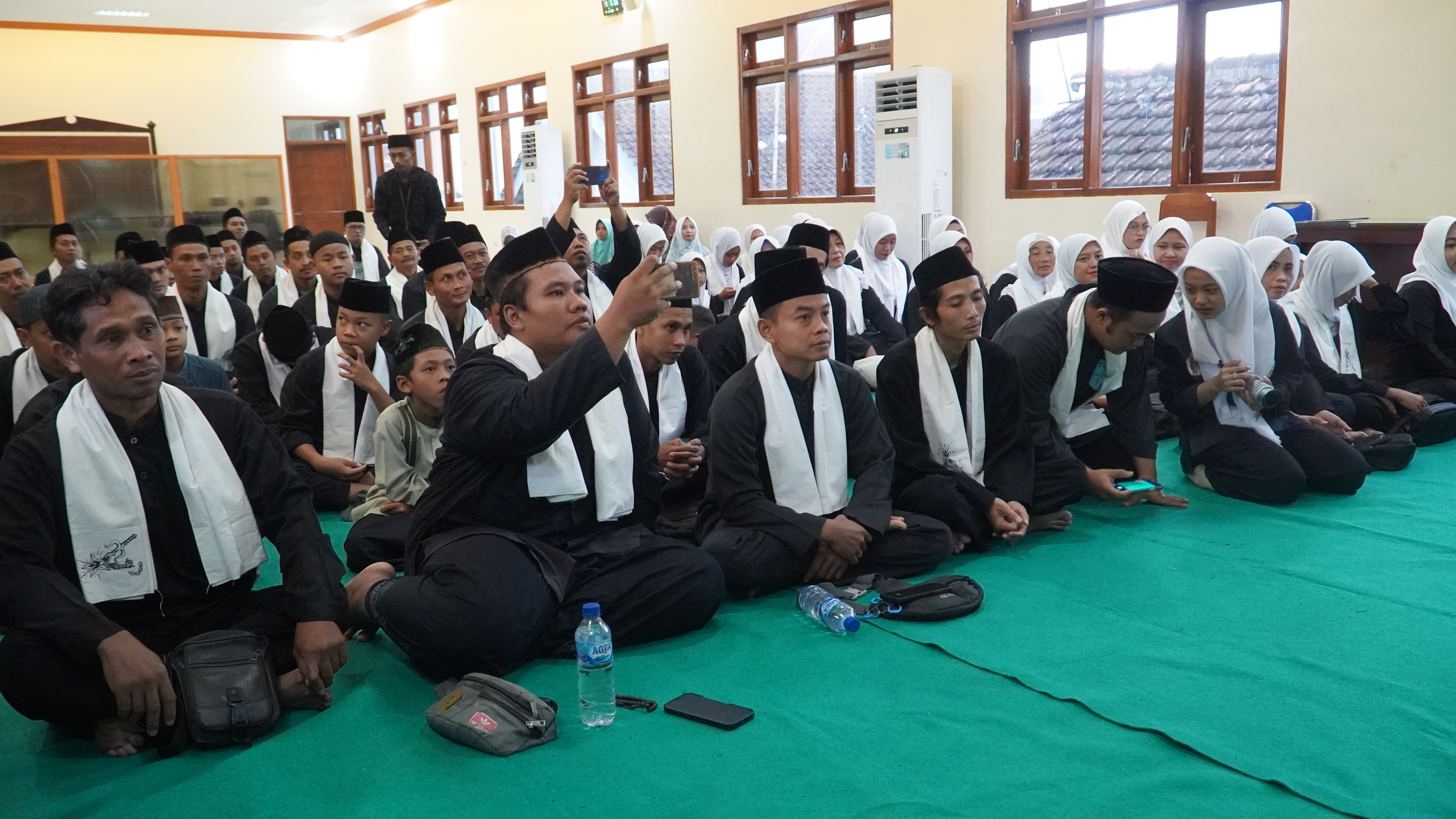 16 Maret 2025 - Buka Bersama IPSI di aula MTsn 1 Karangsari Blitar