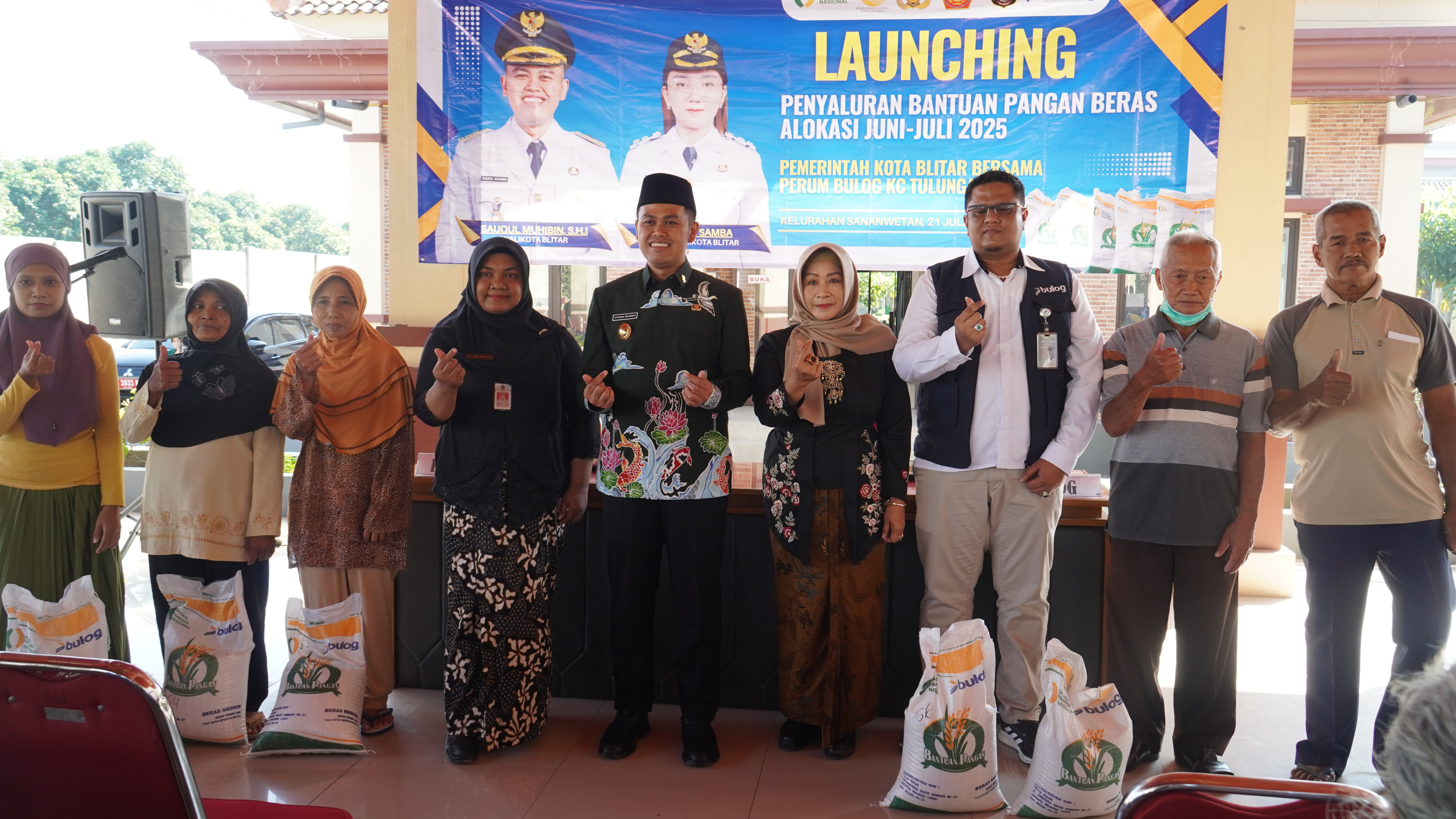 21 Juli 2025-Penyerahan Bantuan BAPANAS di Kel.Sananwetan, Kel.Pakunden, Kel.Sentul