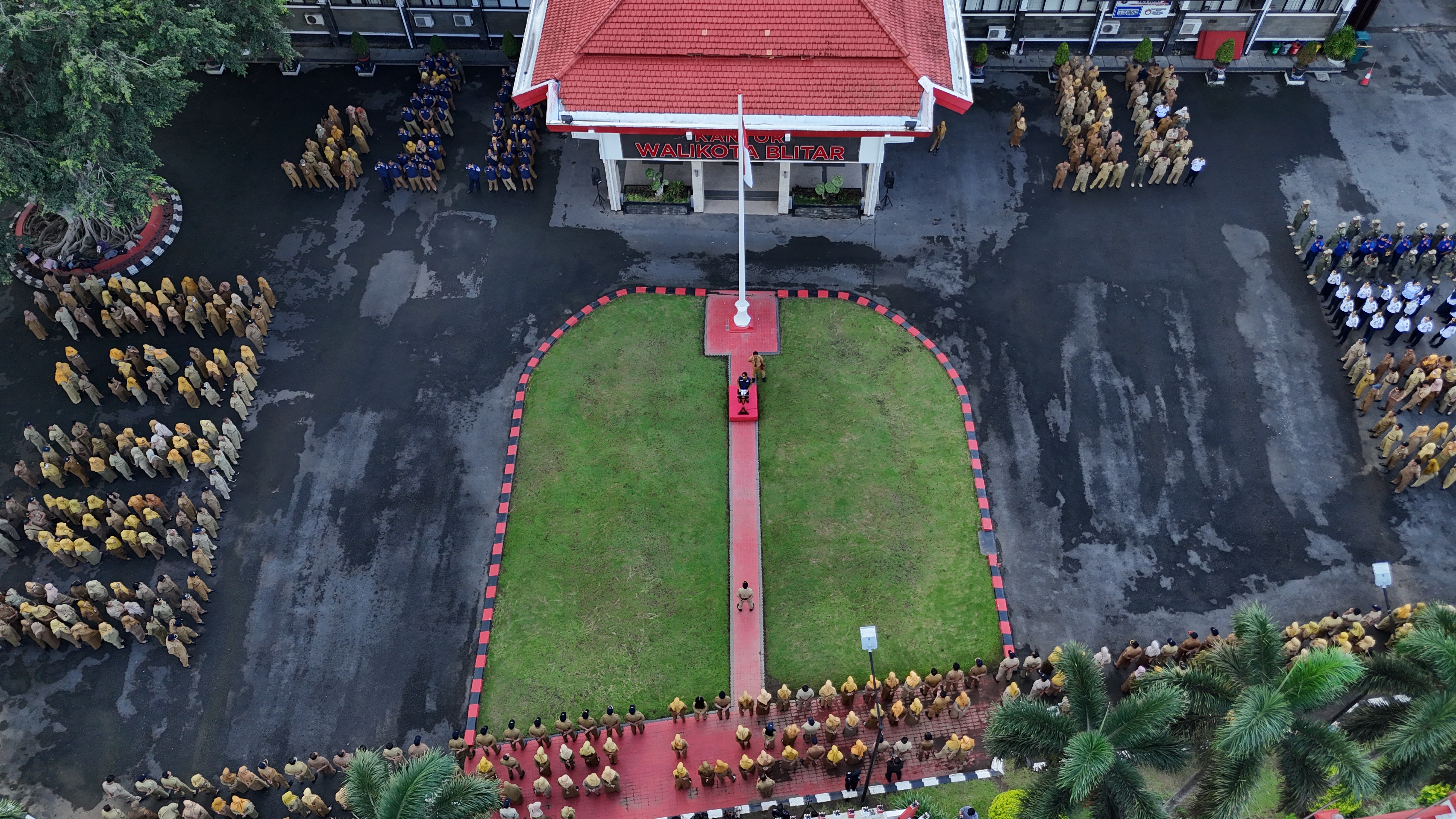 6 Januari 2024 - Apel Gabungan ASN PEMKOT BLITAR ( PAK SEKDA)