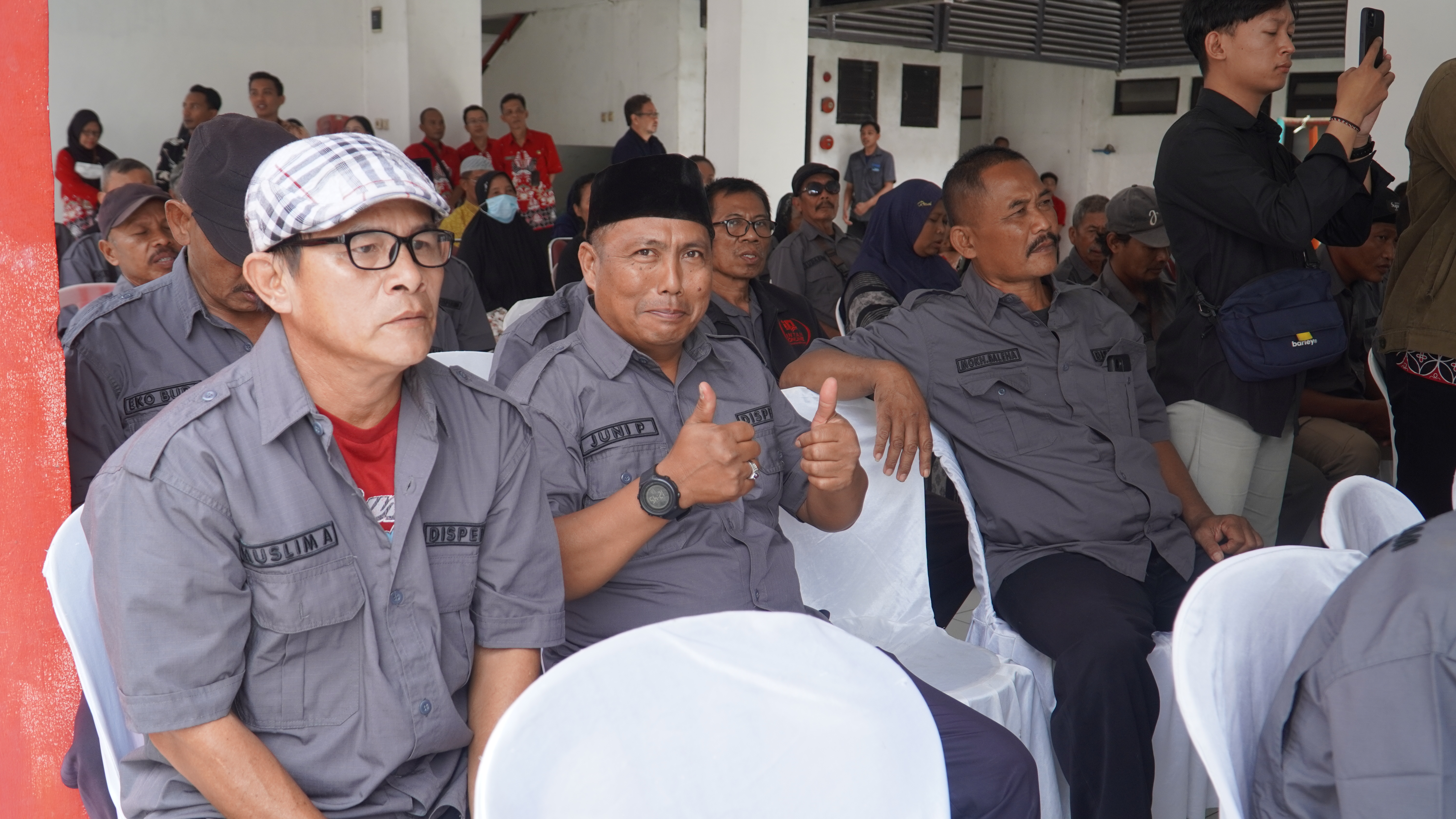 20 Maret 2025 - Pemberian Bingkisan untuk JURI KUNCI MAKAM di Aula RUSUNAWA