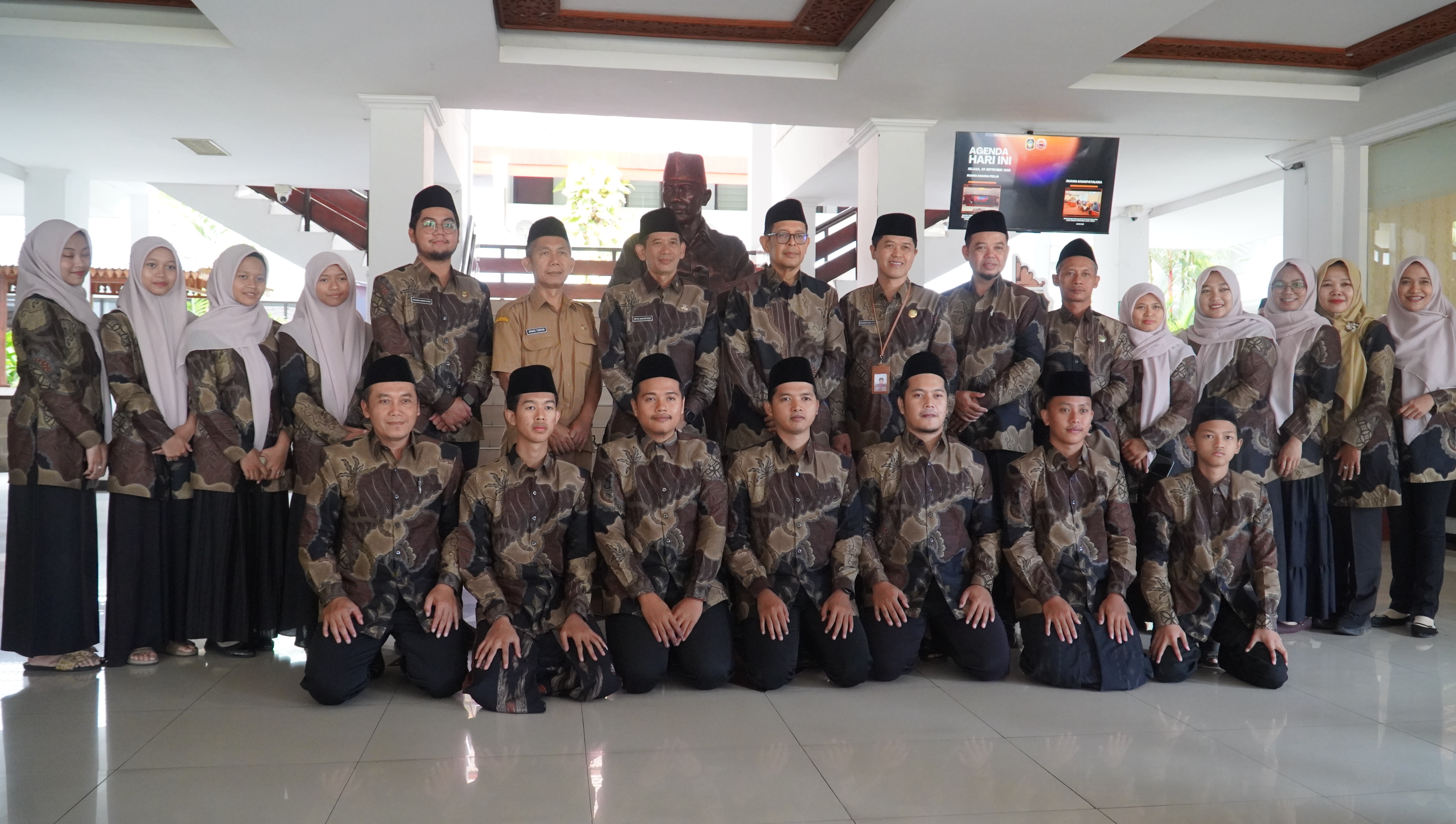 9 September 2025-Pelepasan Kafilah Kota Blitar pd MTQ Prov.Jatim XXXI (di Jember)