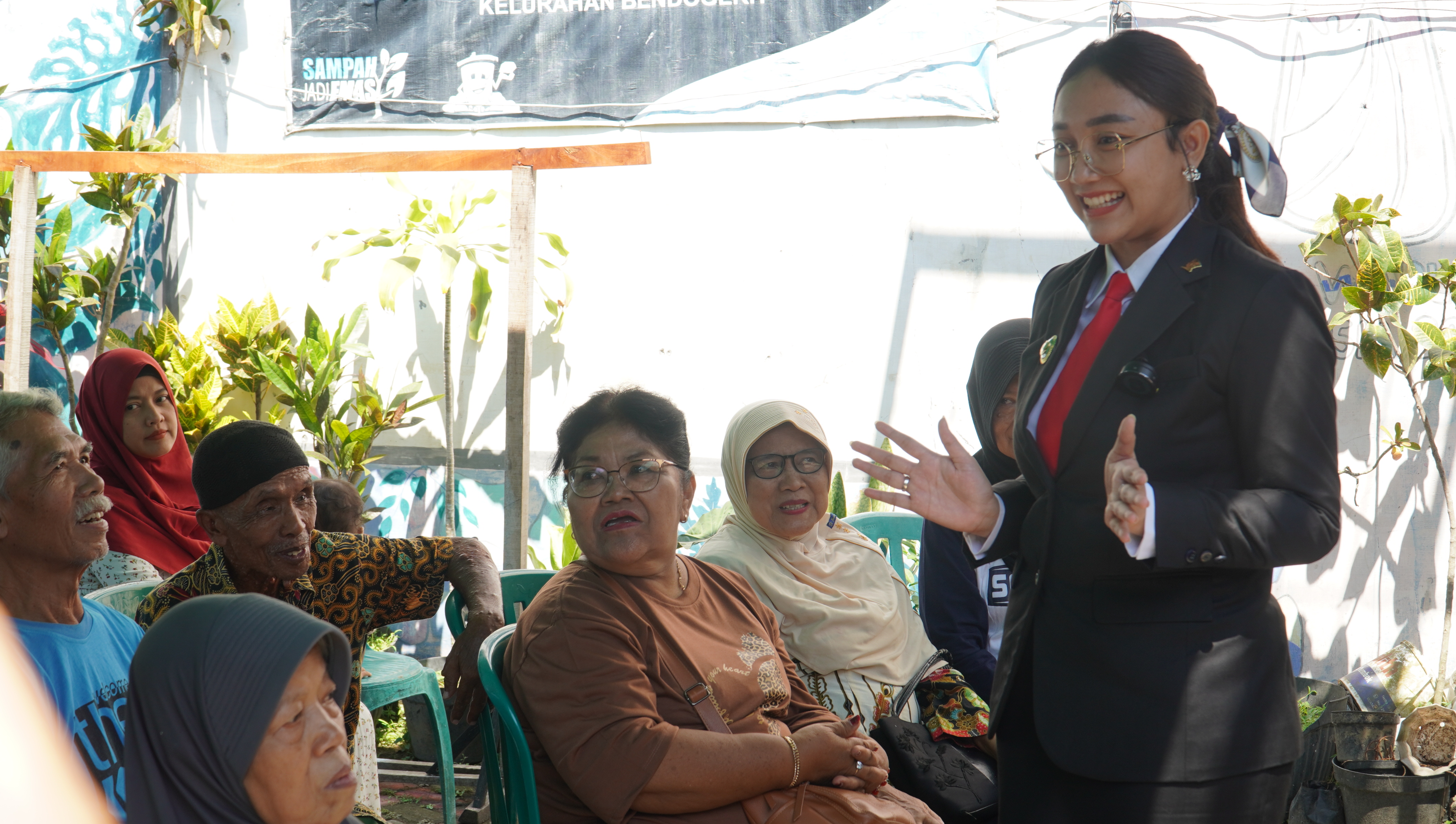1 Oktober 2025- Menghadiri Giat Posyandu LP Soekarno di ILP Soekarno RW3 Kel. Bendogerit