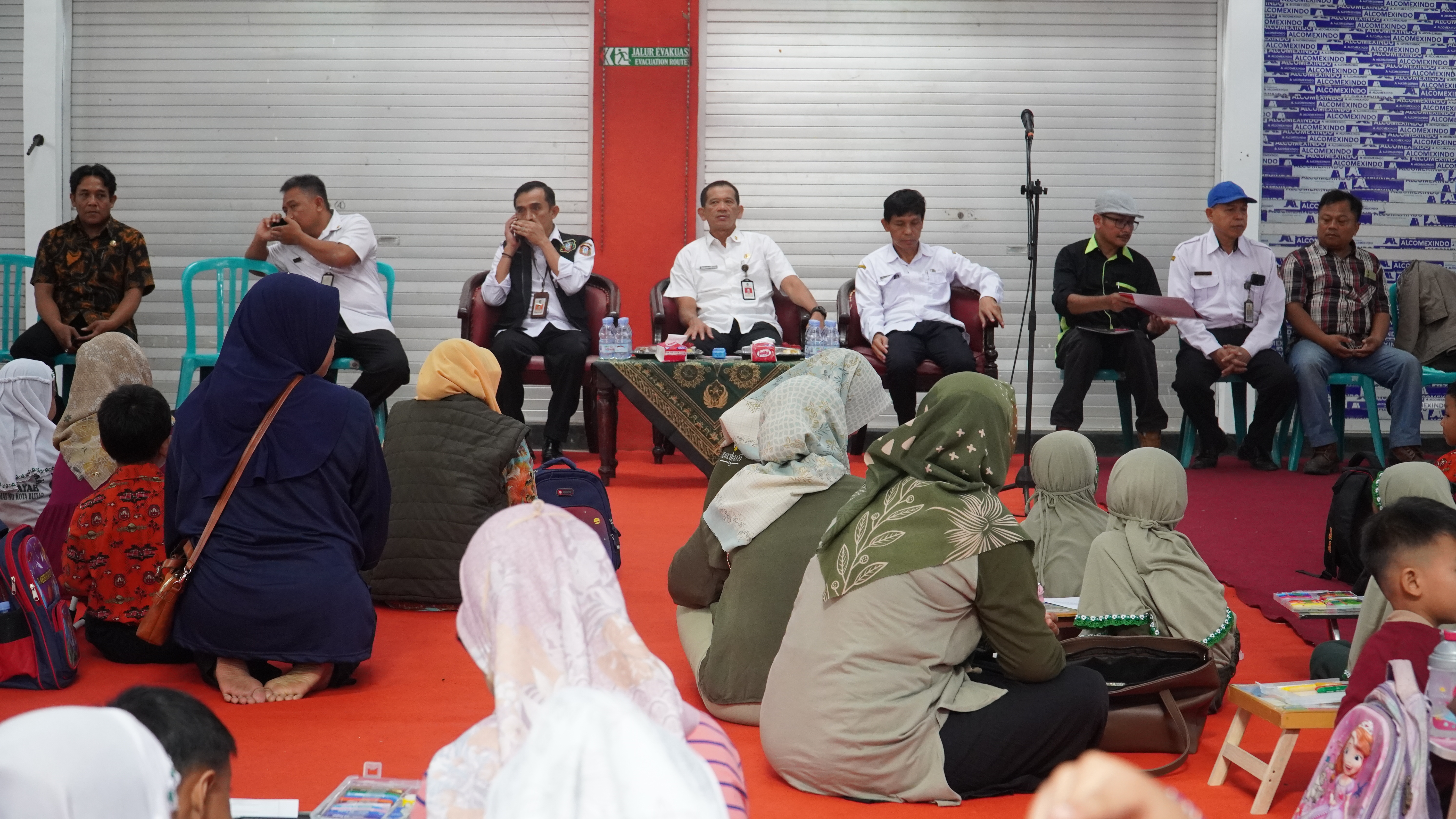 18 Desember 2024 - Pembukaan Lomba Mewarna GAMBAR GARUDA anak2 TK Kampung Pancasila Fest 1 2024 di Lantai 2 Pasar Legi