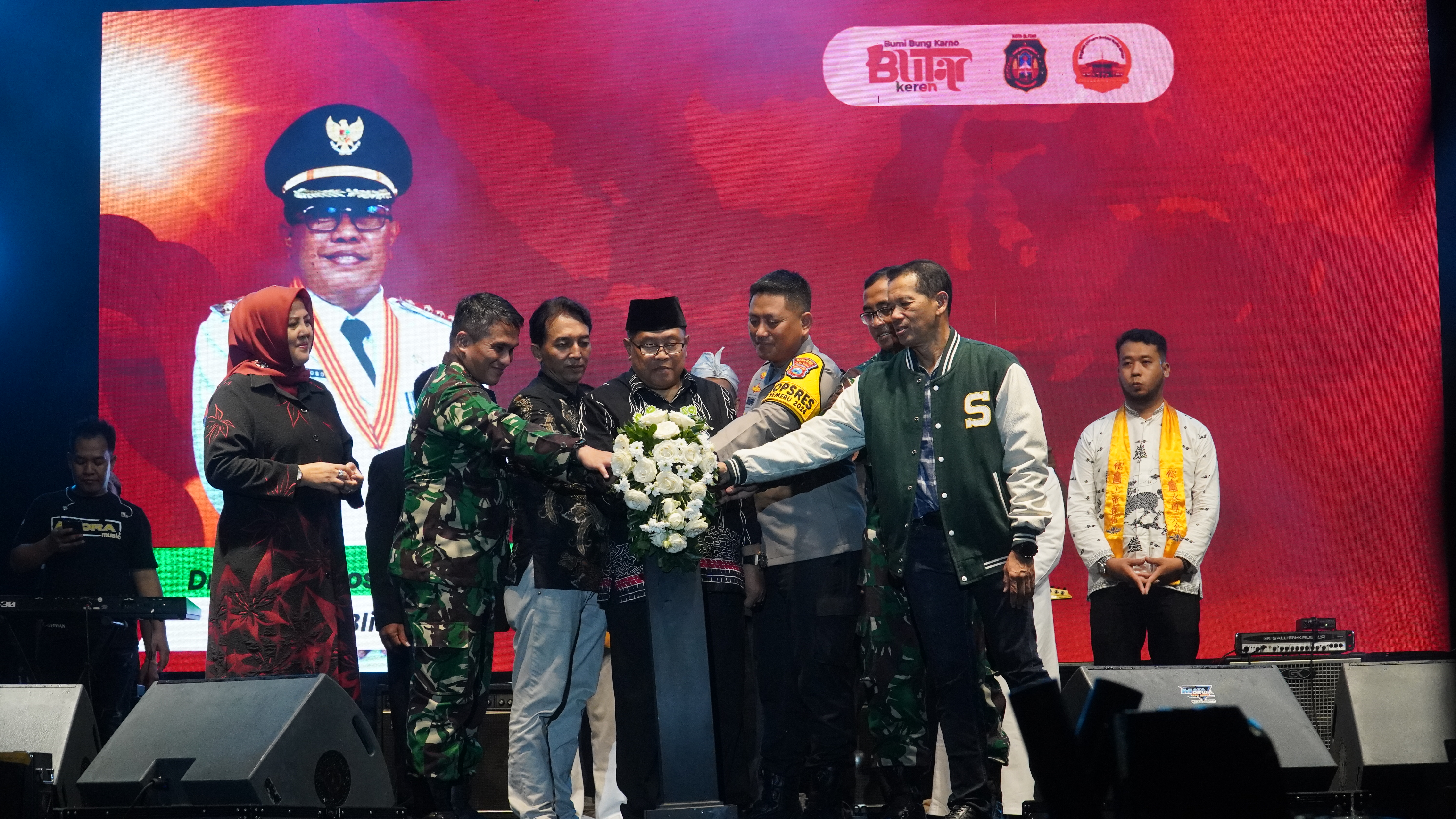 31 Desember 2024 - Semarak TAHUN BARU 2025 dan Apresiasi Kinerja Pembangunan PEMKOT BLITAR