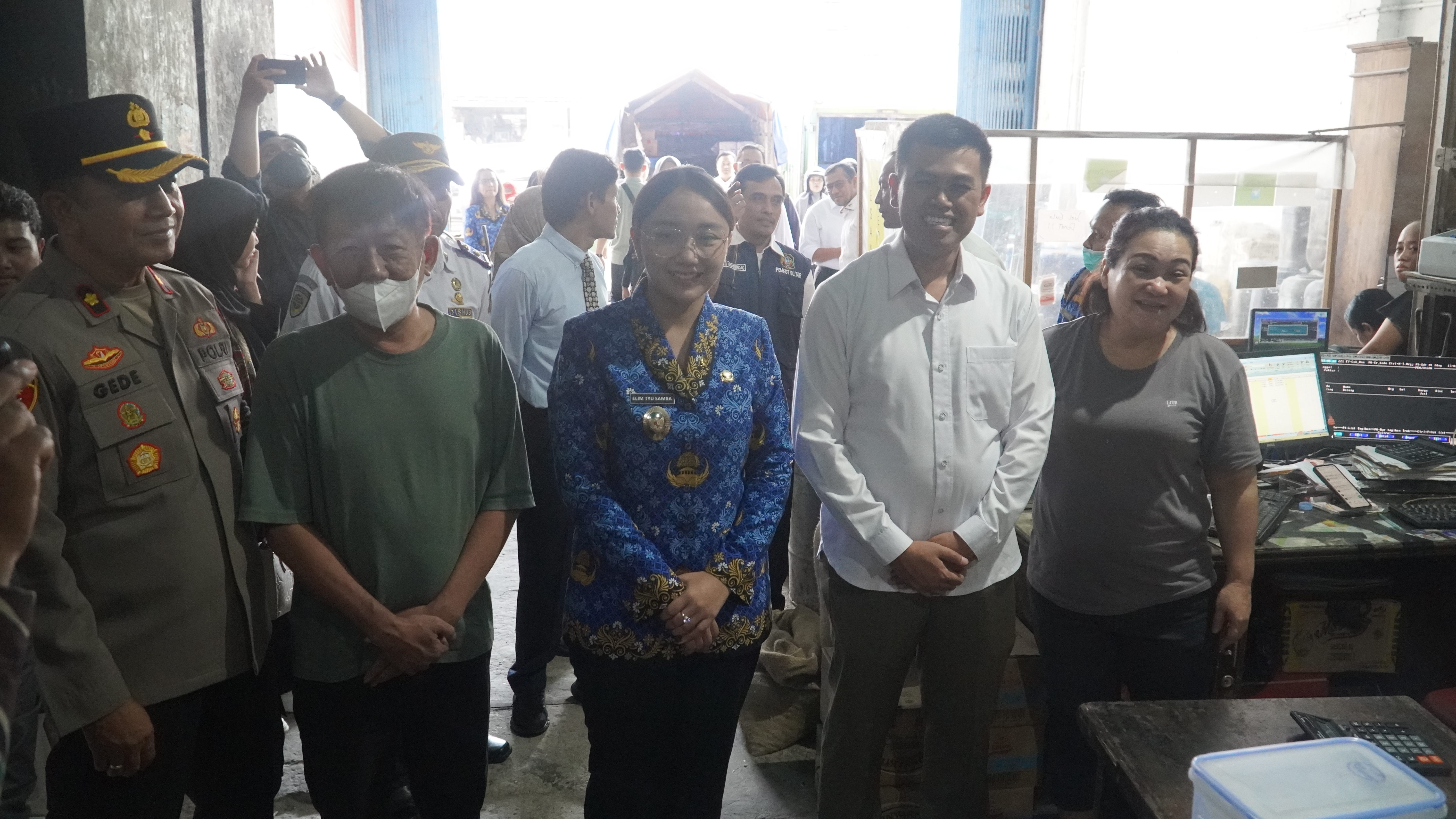 17 Maret 2025 - Operasi Pasar &amp;amp; Pemantauan Harga di Toko Setia Kawan &amp;amp; Pasar Legi