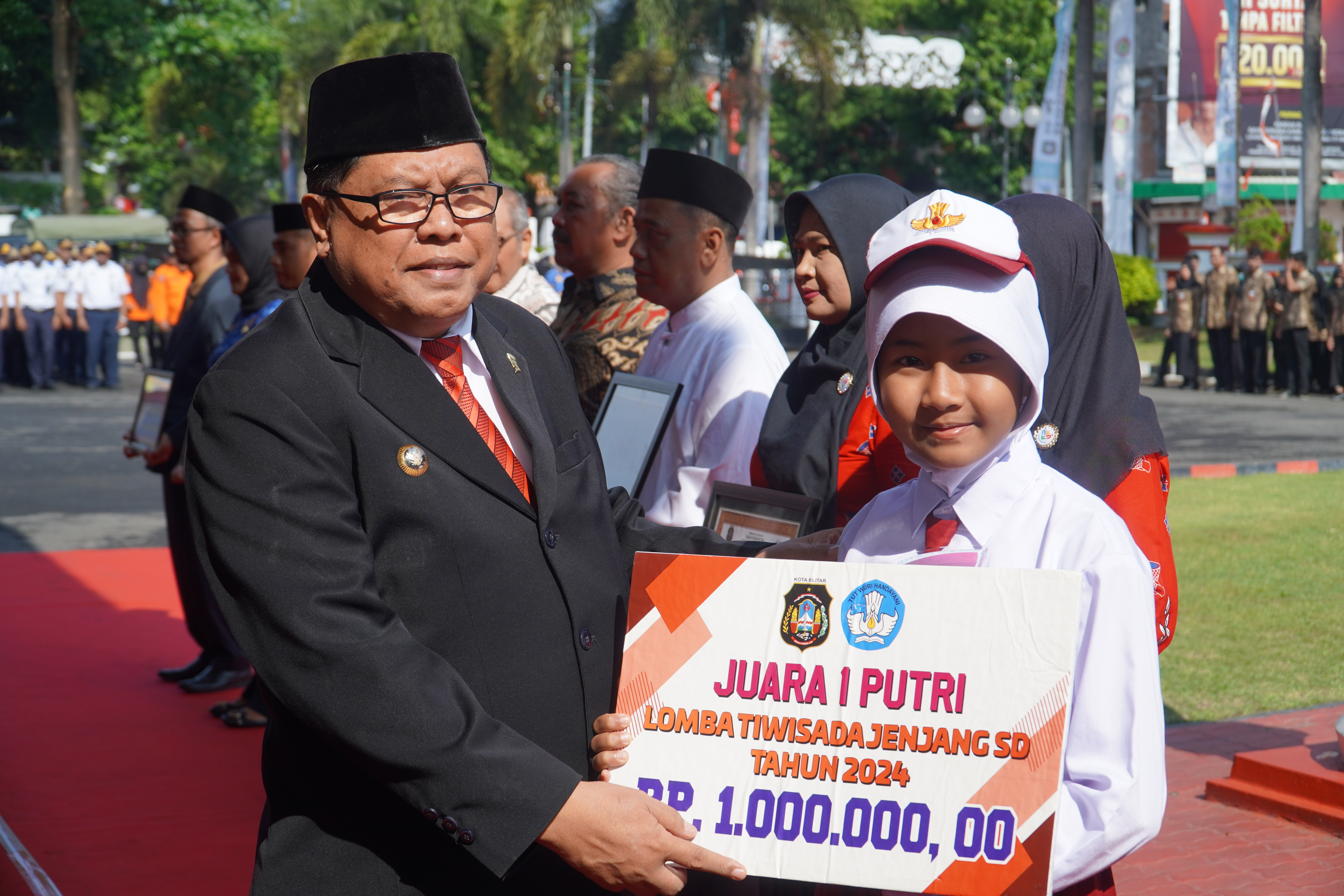 18 November 2024 - Upacara HARI KESEHATAN NASIONAL Ke-60 Tahun 2024